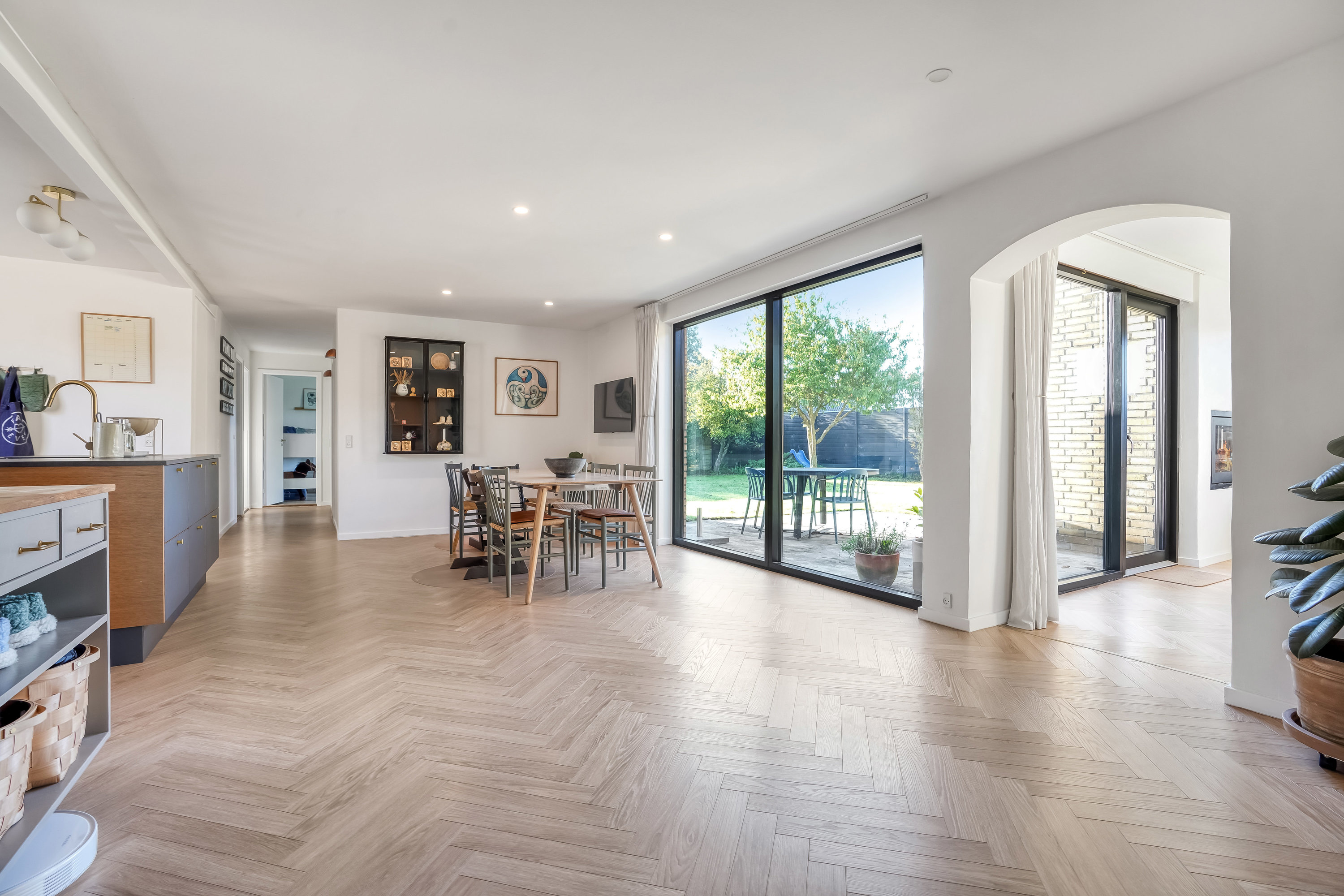 Fremhævet stue billede i fuldskærmstilstand. Billede af Ligustervænget 10, Dalum, 5250 Odense SV