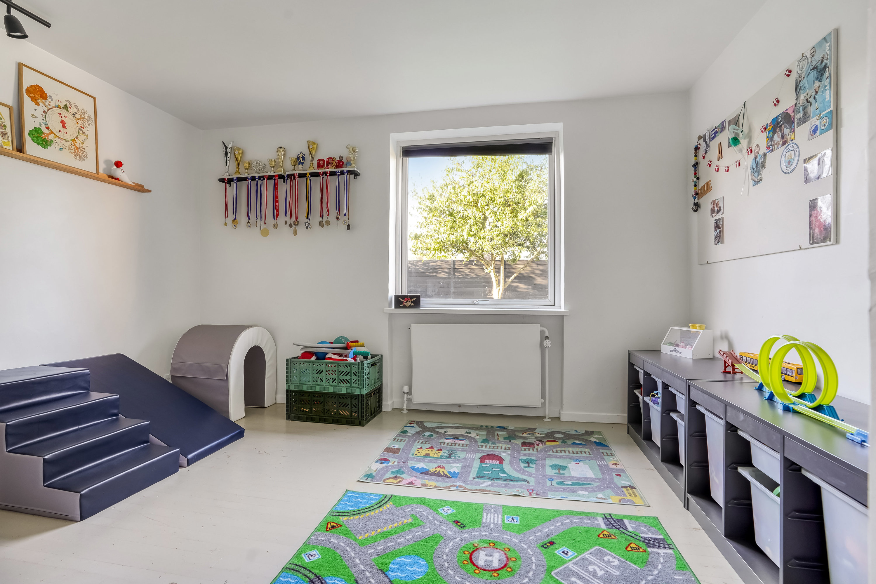 Fremhævet værelse billede i fuldskærmstilstand. Billede af Ligustervænget 10, Dalum, 5250 Odense SV