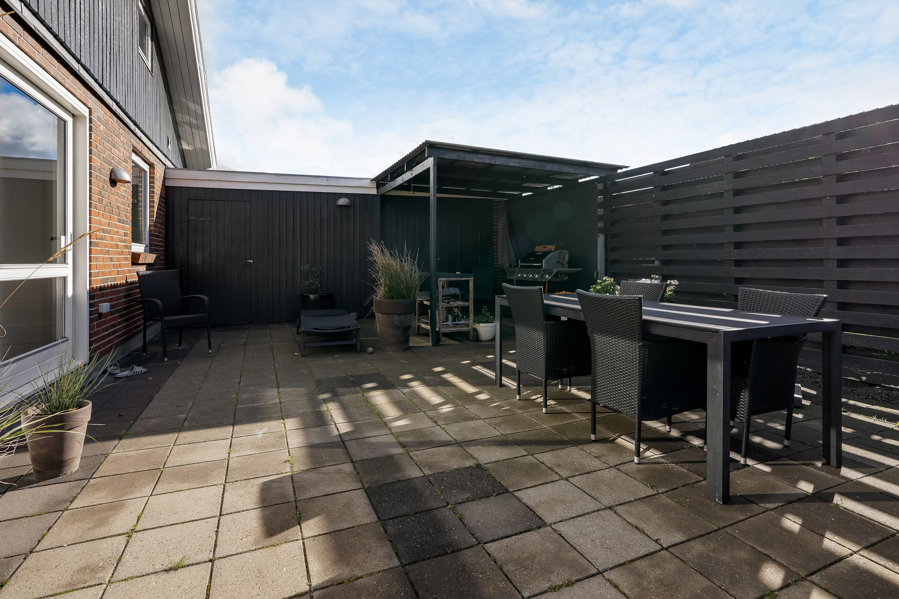 Fremhævet terrasse billede i fuldskærmstilstand. Billede af Østerled 4, 8740 Brædstrup