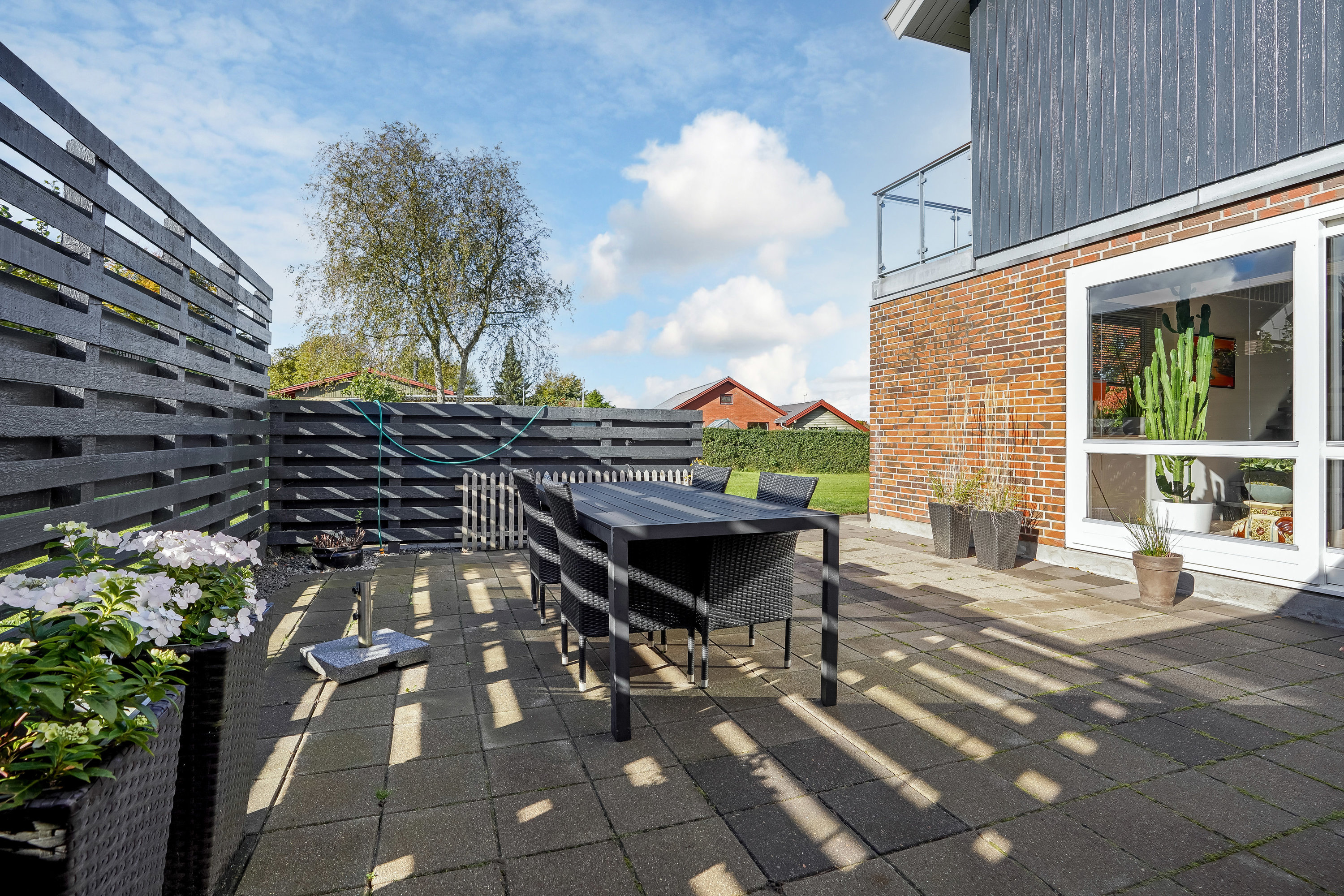 Fremhævet terrasse billede i fuldskærmstilstand. Billede af Østerled 4, 8740 Brædstrup