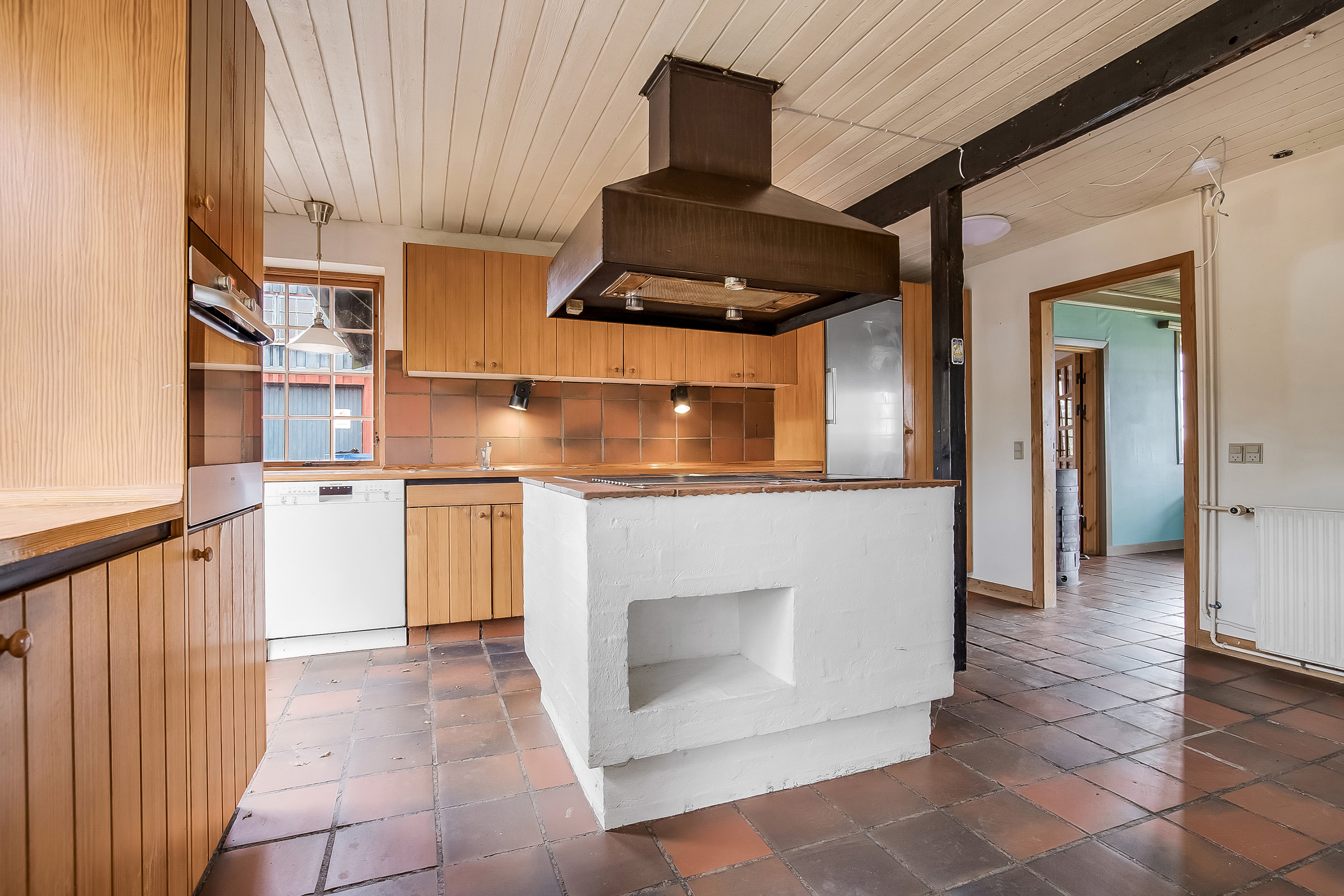 Fremhævet køkken billede i fuldskærmstilstand. Billede af Langagervej 6, Bredballe, 7120 Vejle Øst