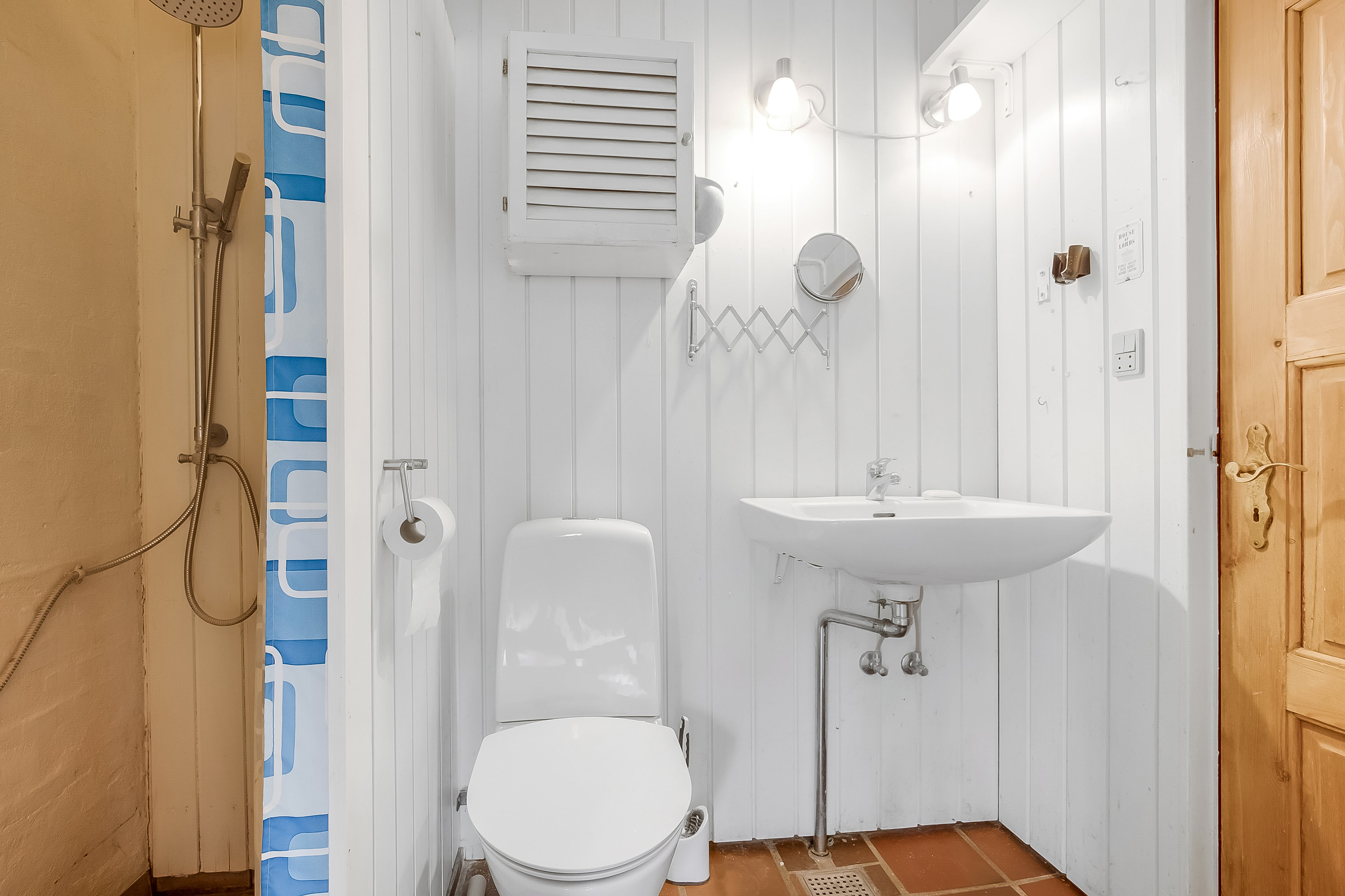 Fremhævet badeværelse billede i fuldskærmstilstand. Billede af Langagervej 6, Bredballe, 7120 Vejle Øst