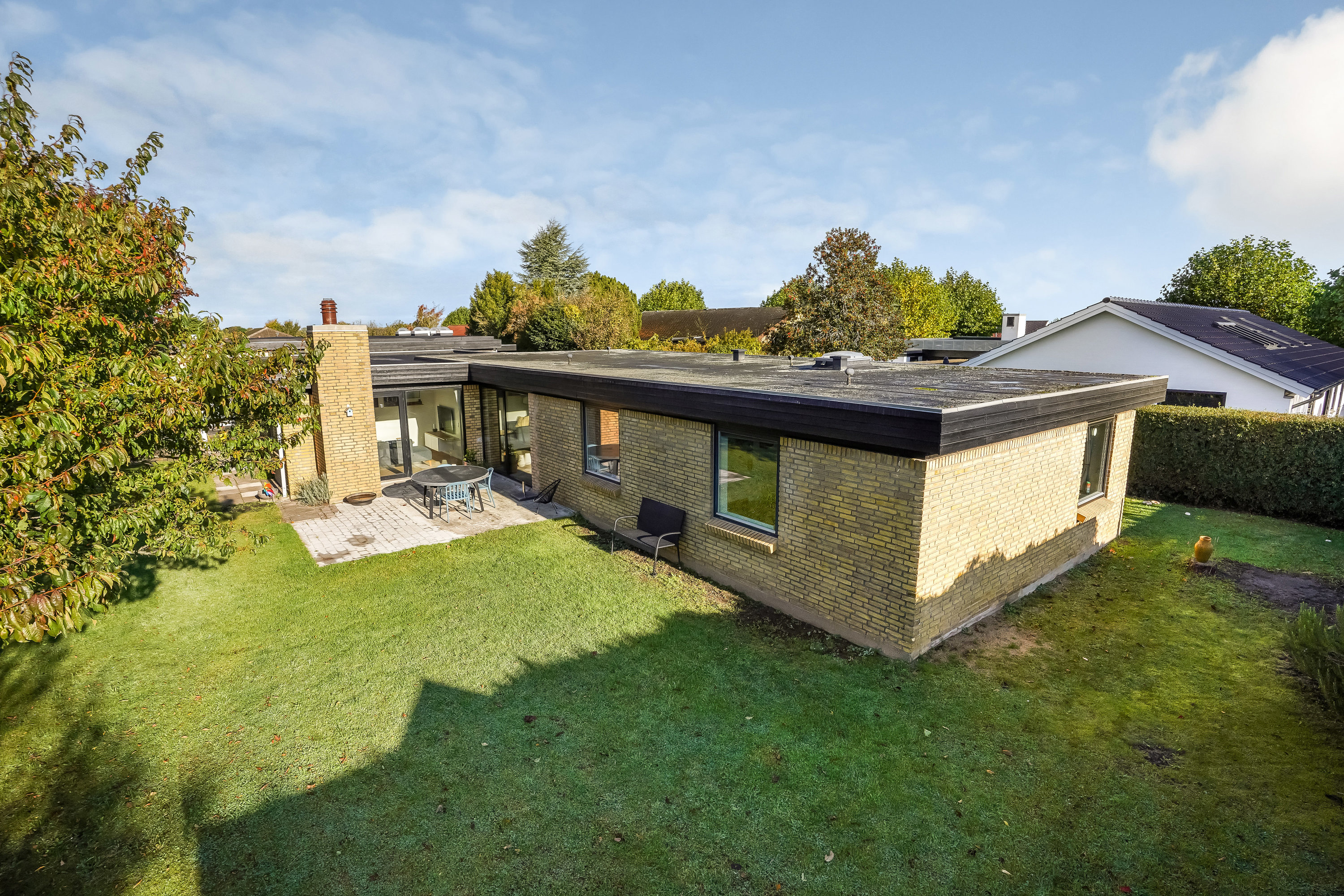 Fremhævet ejendommen billede i fuldskærmstilstand. Billede af Ligustervænget 10, Dalum, 5250 Odense SV