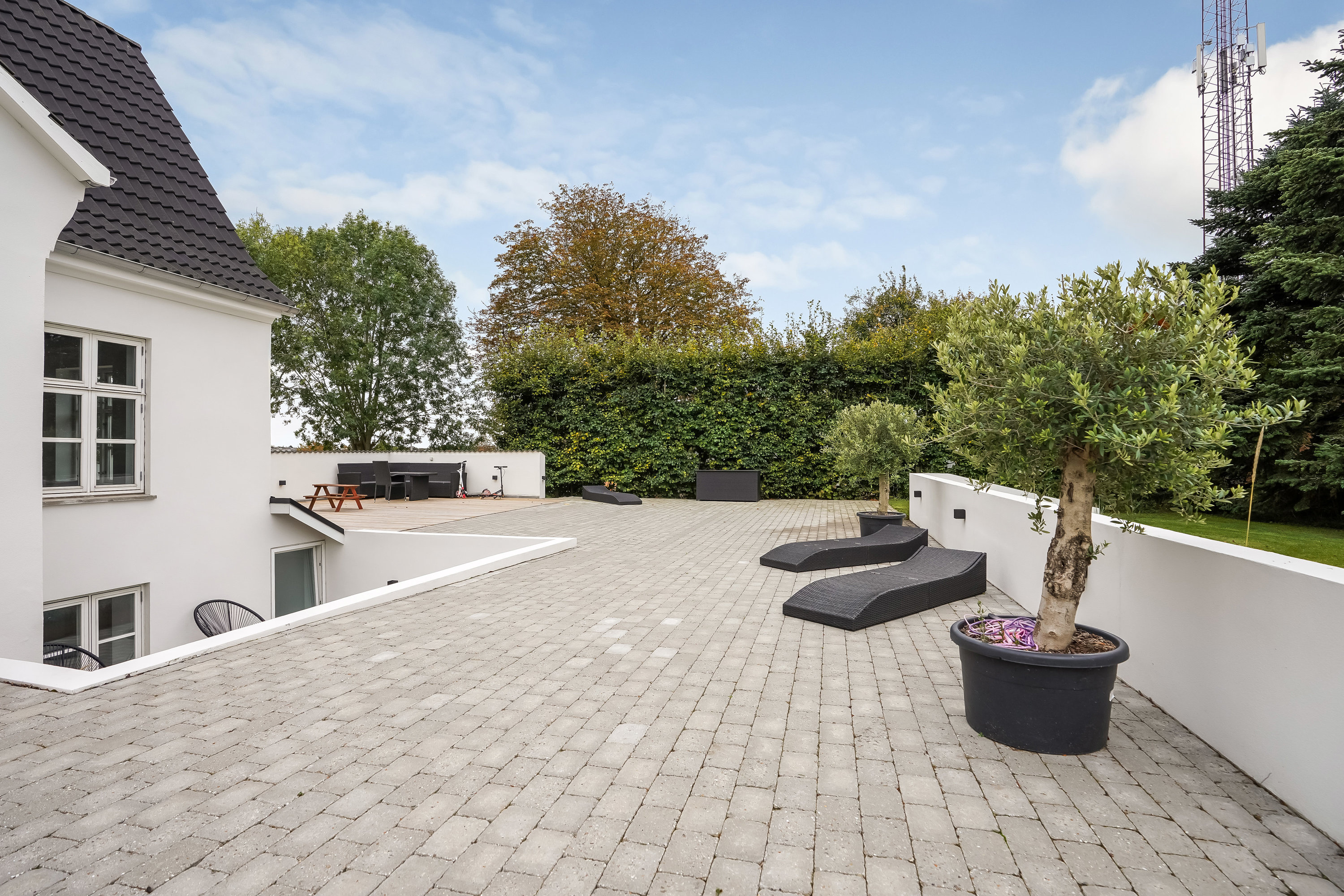 Fremhævet terrasse billede i fuldskærmstilstand. Billede af Bogensevej 8, 5500 Middelfart