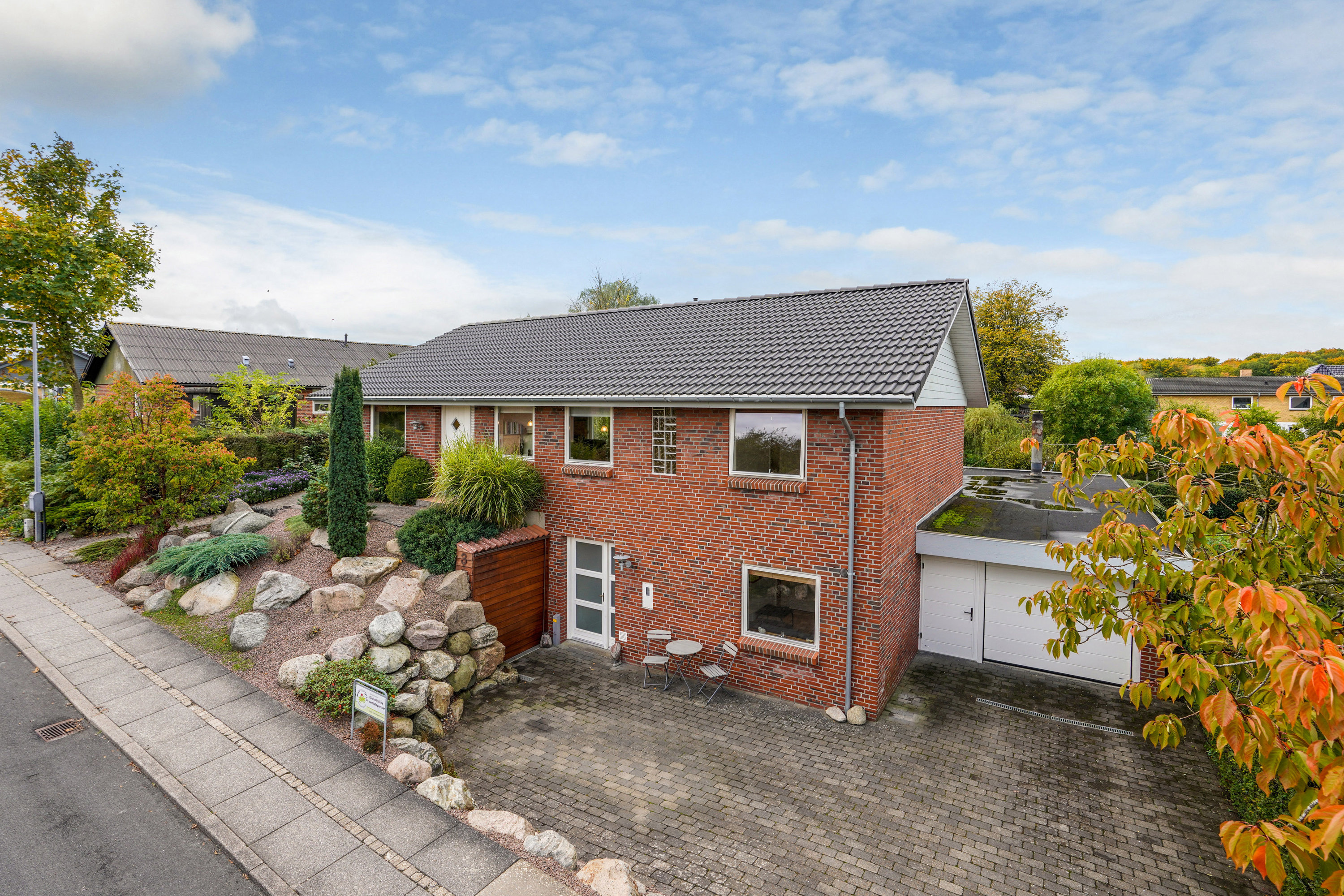 Fremhævet ejendommen billede i fuldskærmstilstand. Billede af Refshaven 3, 7321 Gadbjerg