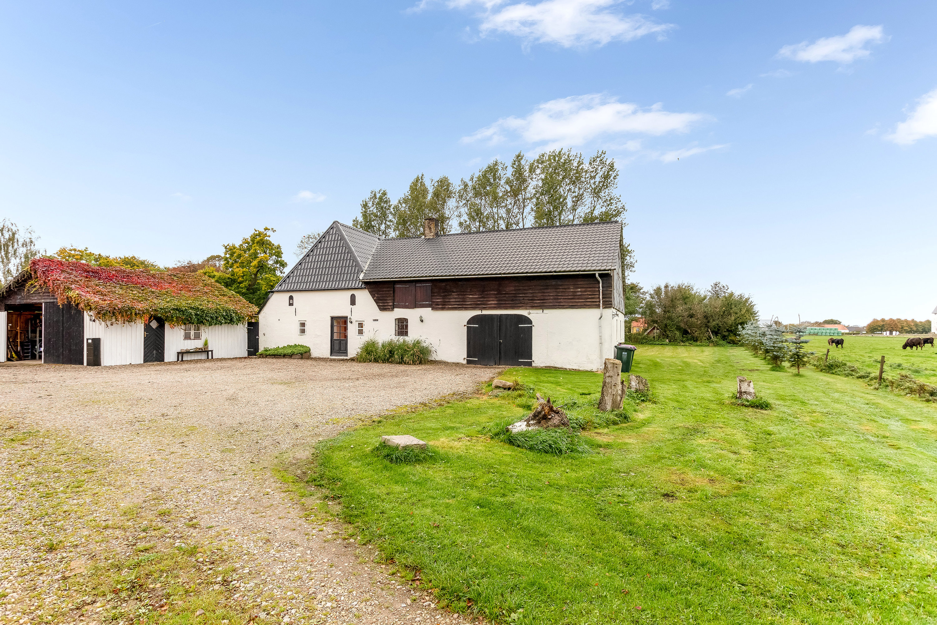 Fremhævet facade billede i fuldskærmstilstand. Billede af Horsbølvej 26, Rejsby, 6780 Skærbæk