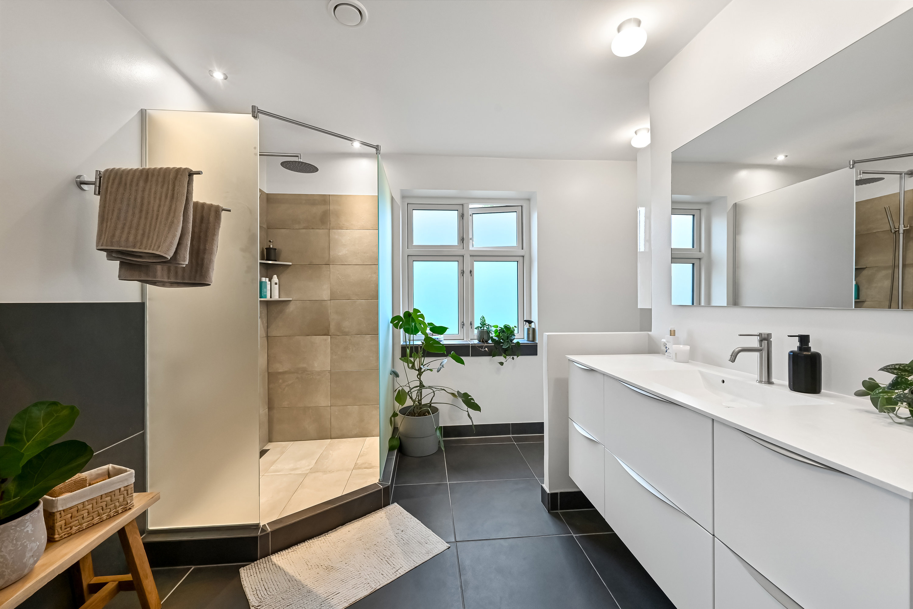 Fremhævet badeværelse billede i fuldskærmstilstand. Billede af Gl. Landevej 48, 7400 Herning