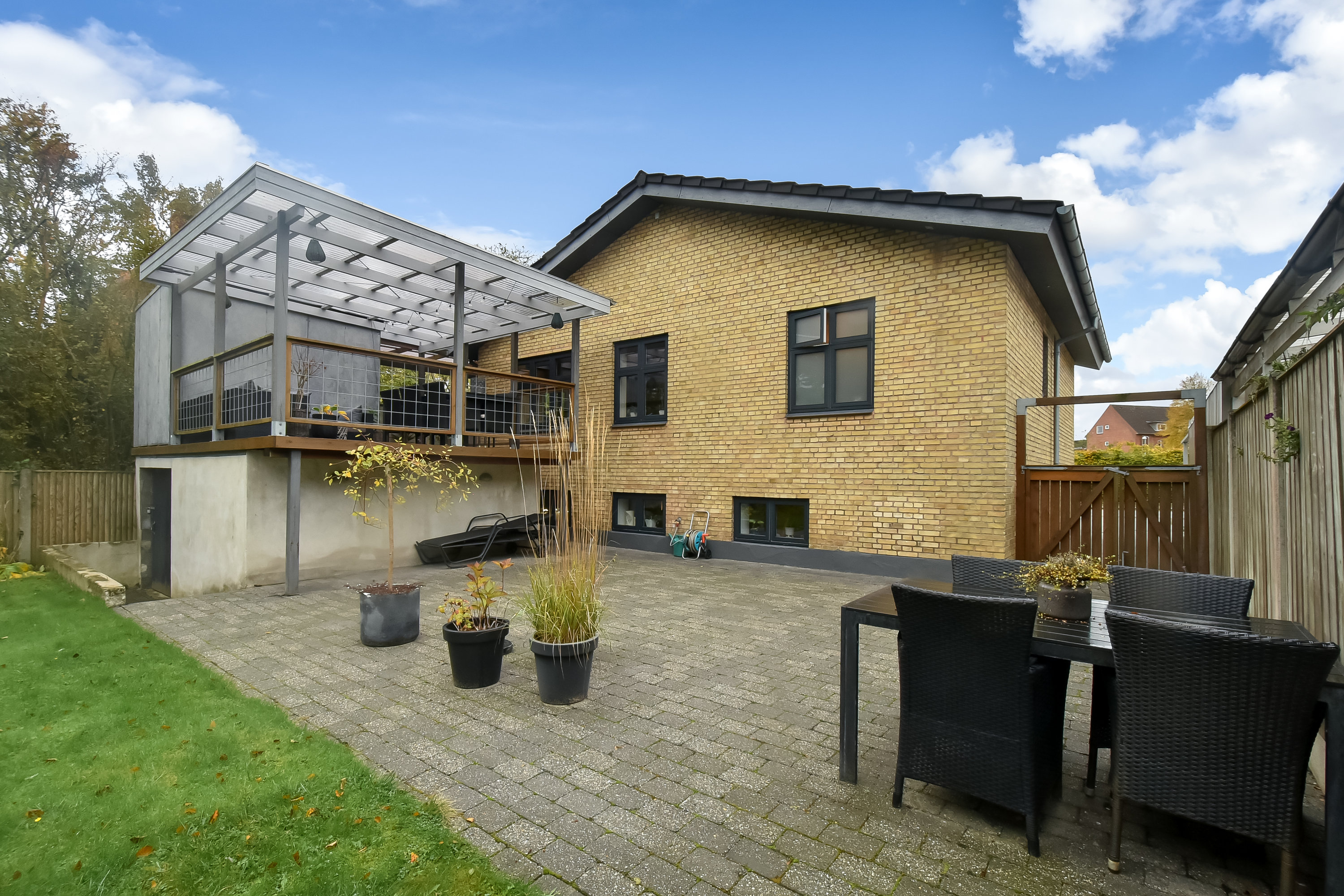 Fremhævet terrasse billede i fuldskærmstilstand. Billede af Gl. Landevej 48, 7400 Herning