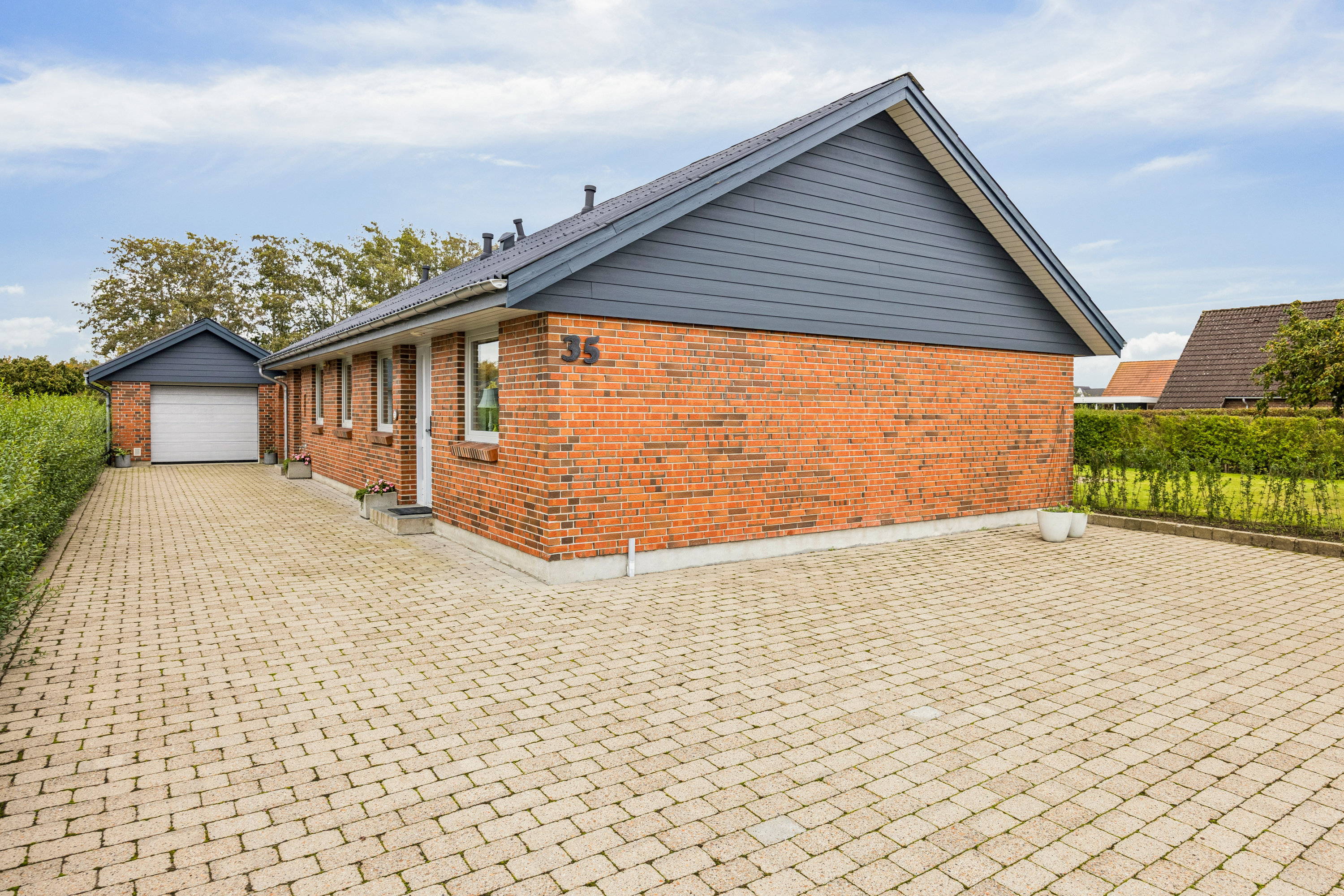 Fremhævet andet billede i fuldskærmstilstand. Billede af Blåbærvej 35, 9440 Aabybro