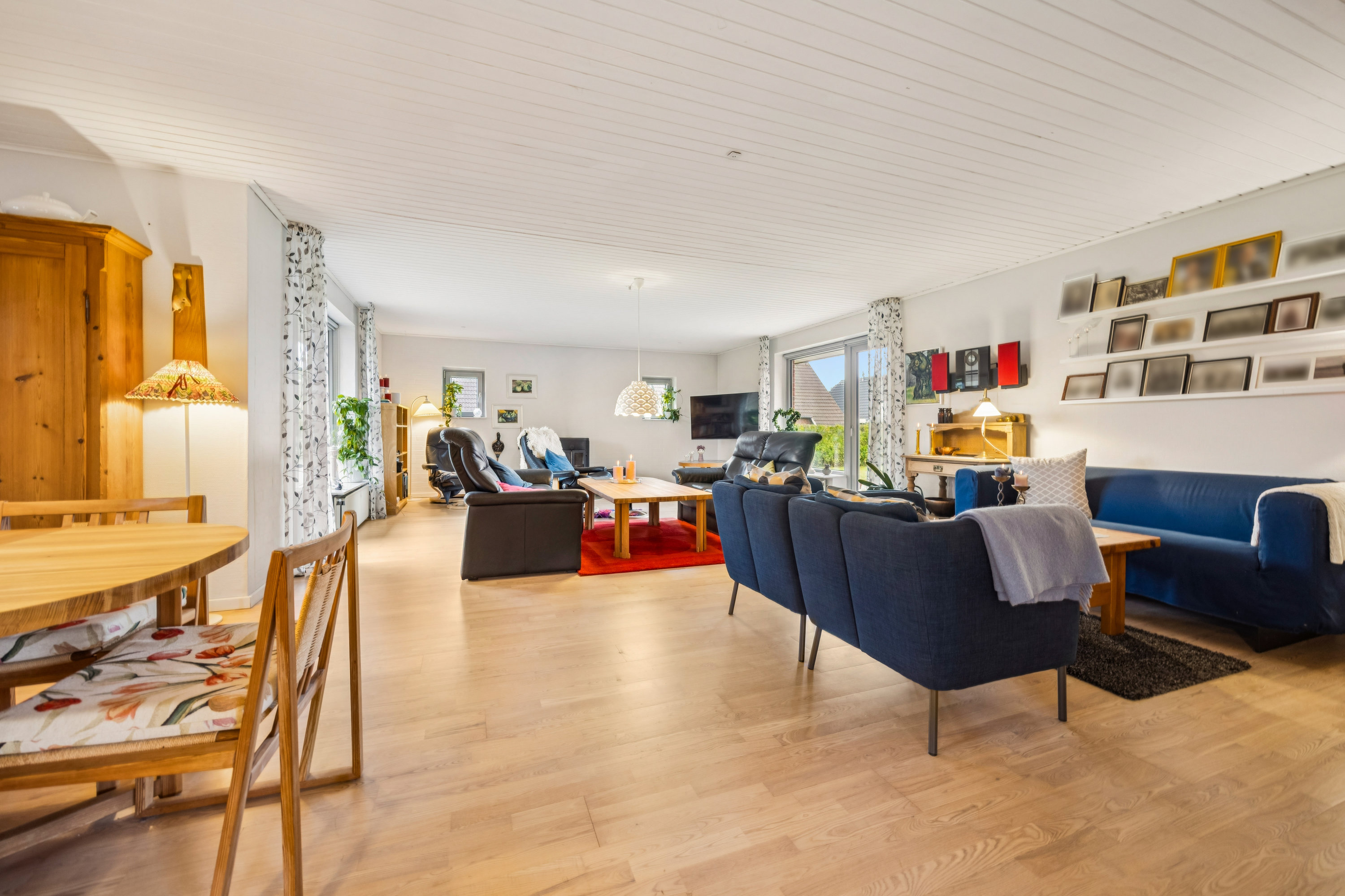 Fremhævet stue billede i fuldskærmstilstand. Billede af Blåbærvej 35, 9440 Aabybro