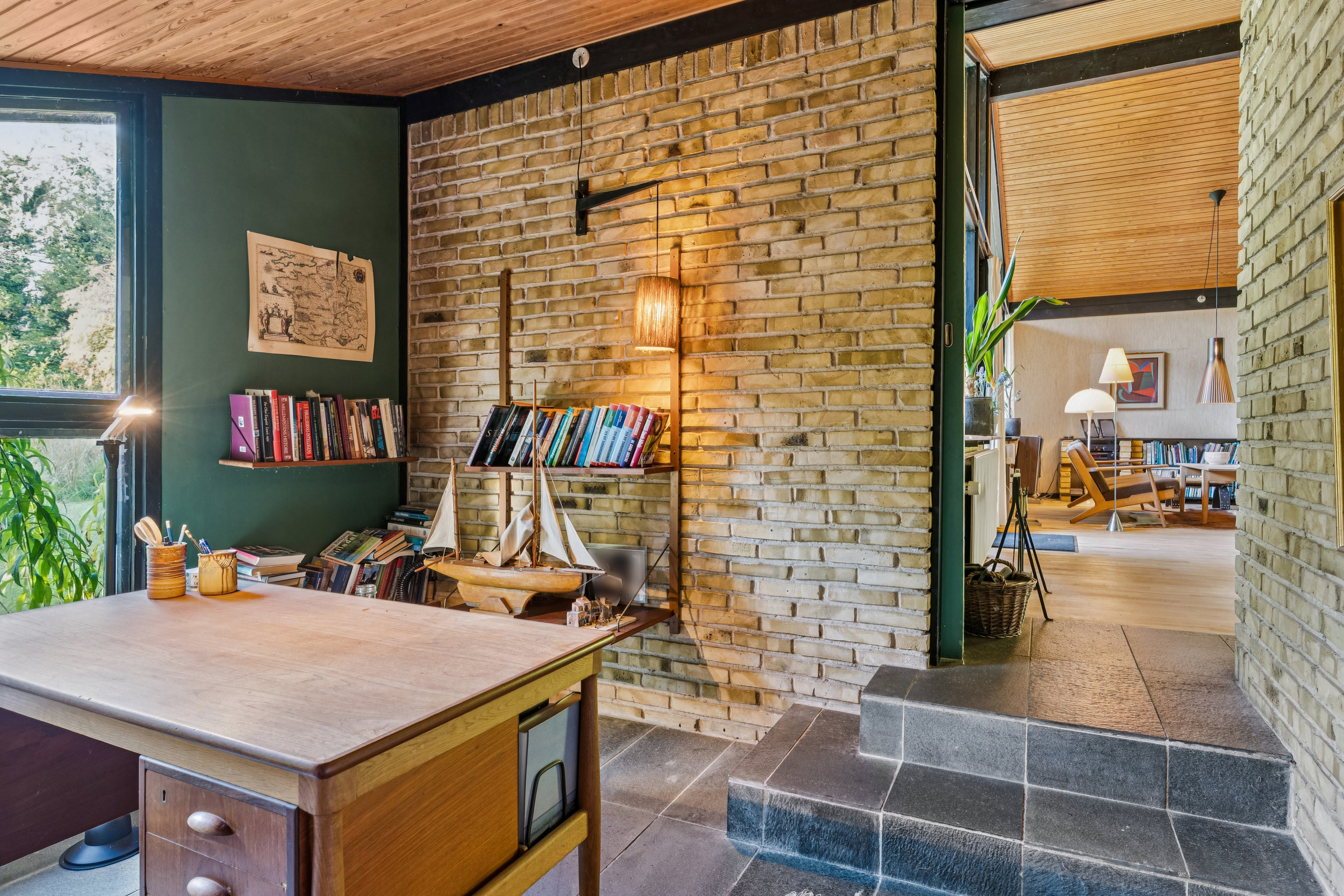 Fremhævet stue billede i fuldskærmstilstand. Billede af Østerhegn 47, 2880 Bagsværd