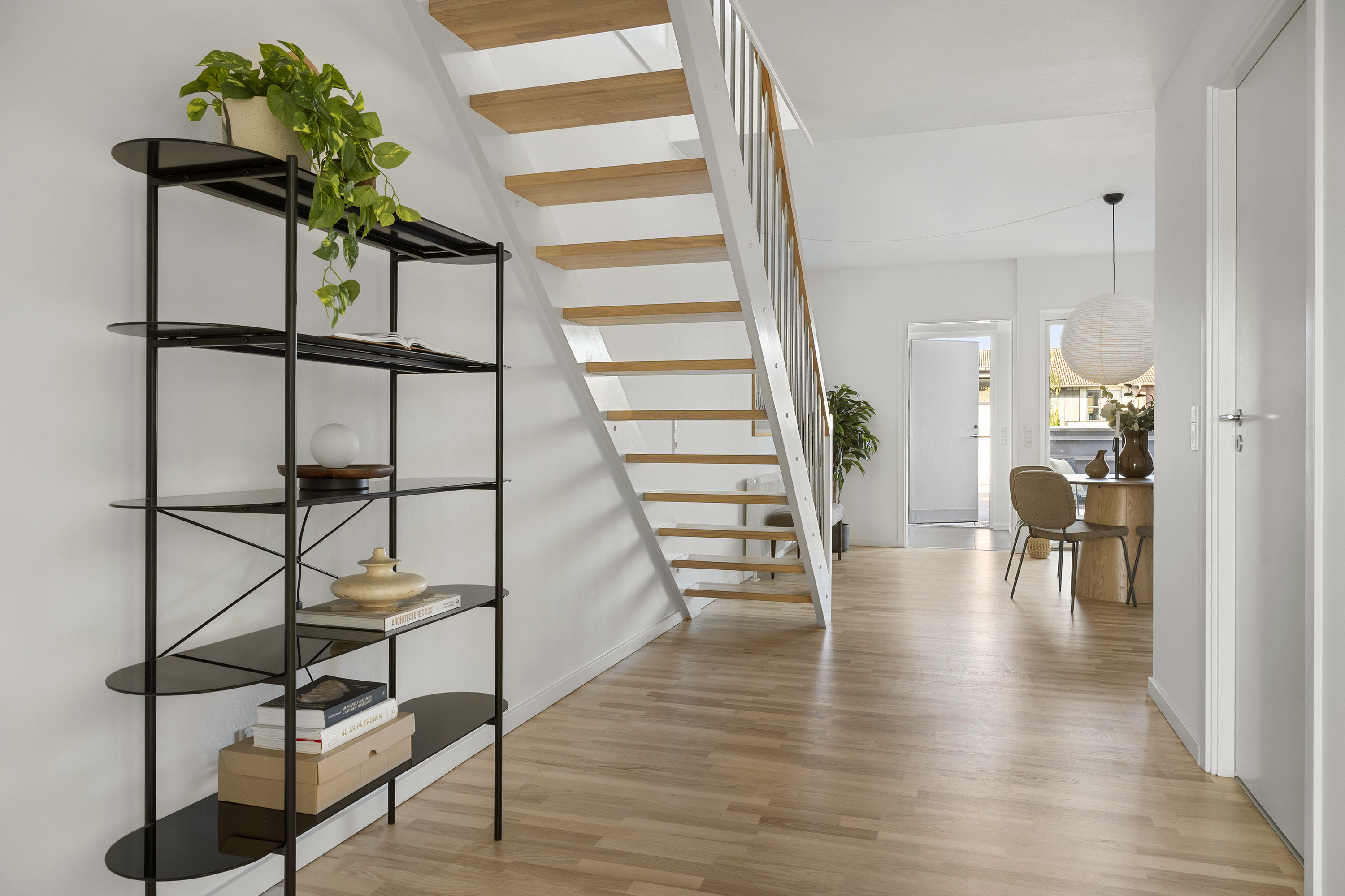 Fremhævet entré billede i fuldskærmstilstand. Billede af Ahornvej 1F, 1. 11., 2970 Hørsholm