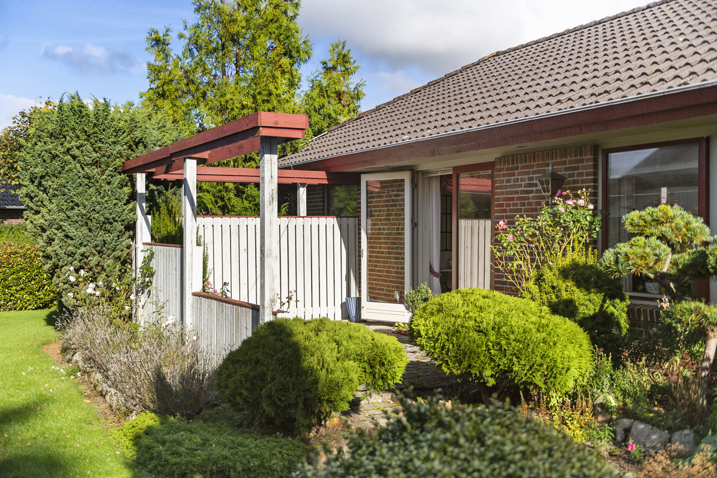 Fremhævet ejendommen billede i fuldskærmstilstand. Billede af Marken 33, Tarp, 6715 Esbjerg N