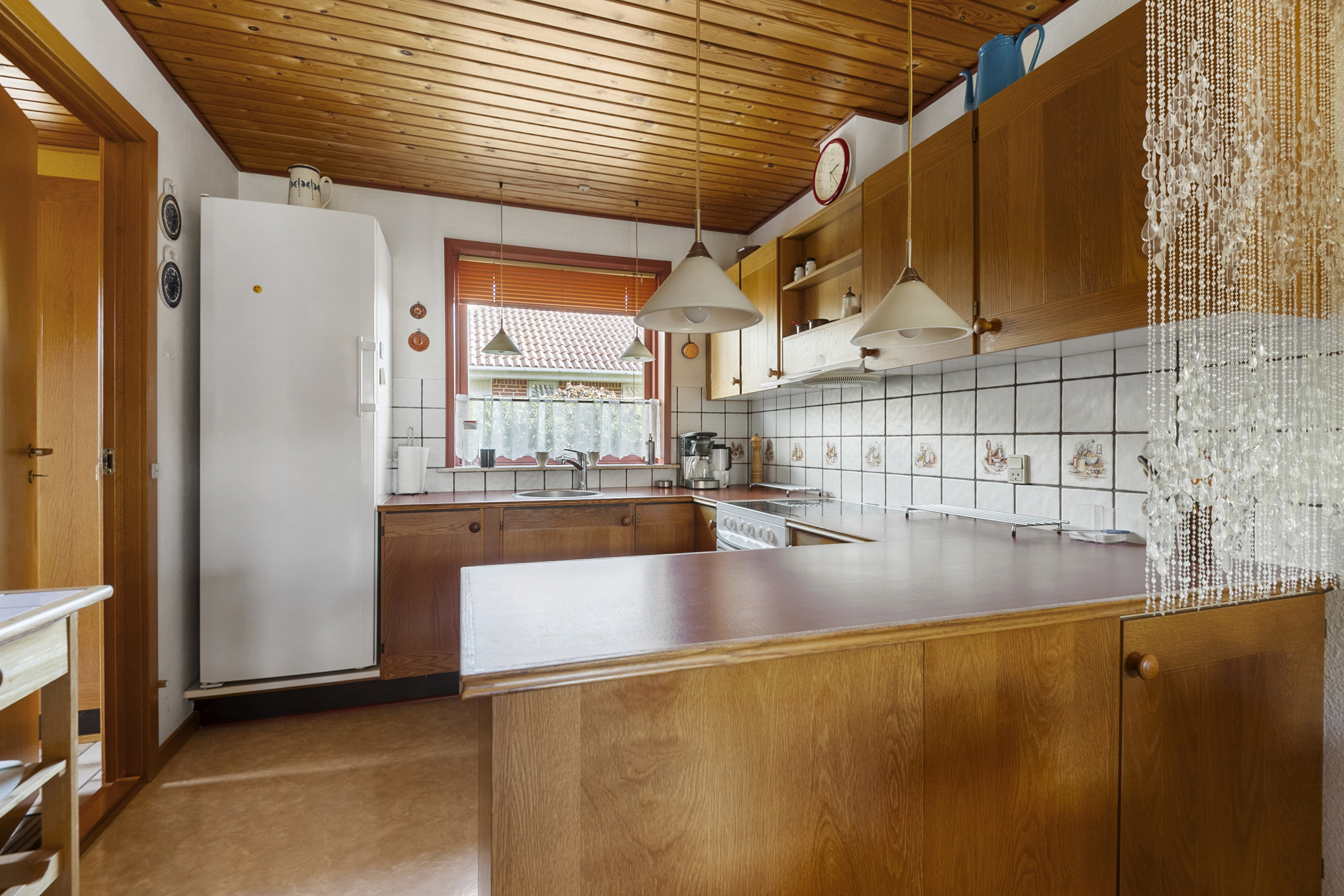 Miniaturebillede 2: køkken. Billede af Marken 33, Tarp, 6715 Esbjerg N