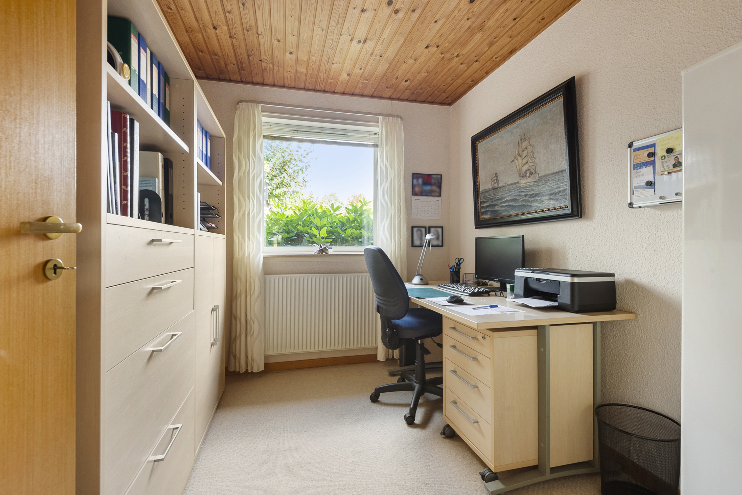 Fremhævet værelse billede i fuldskærmstilstand. Billede af Marken 33, Tarp, 6715 Esbjerg N