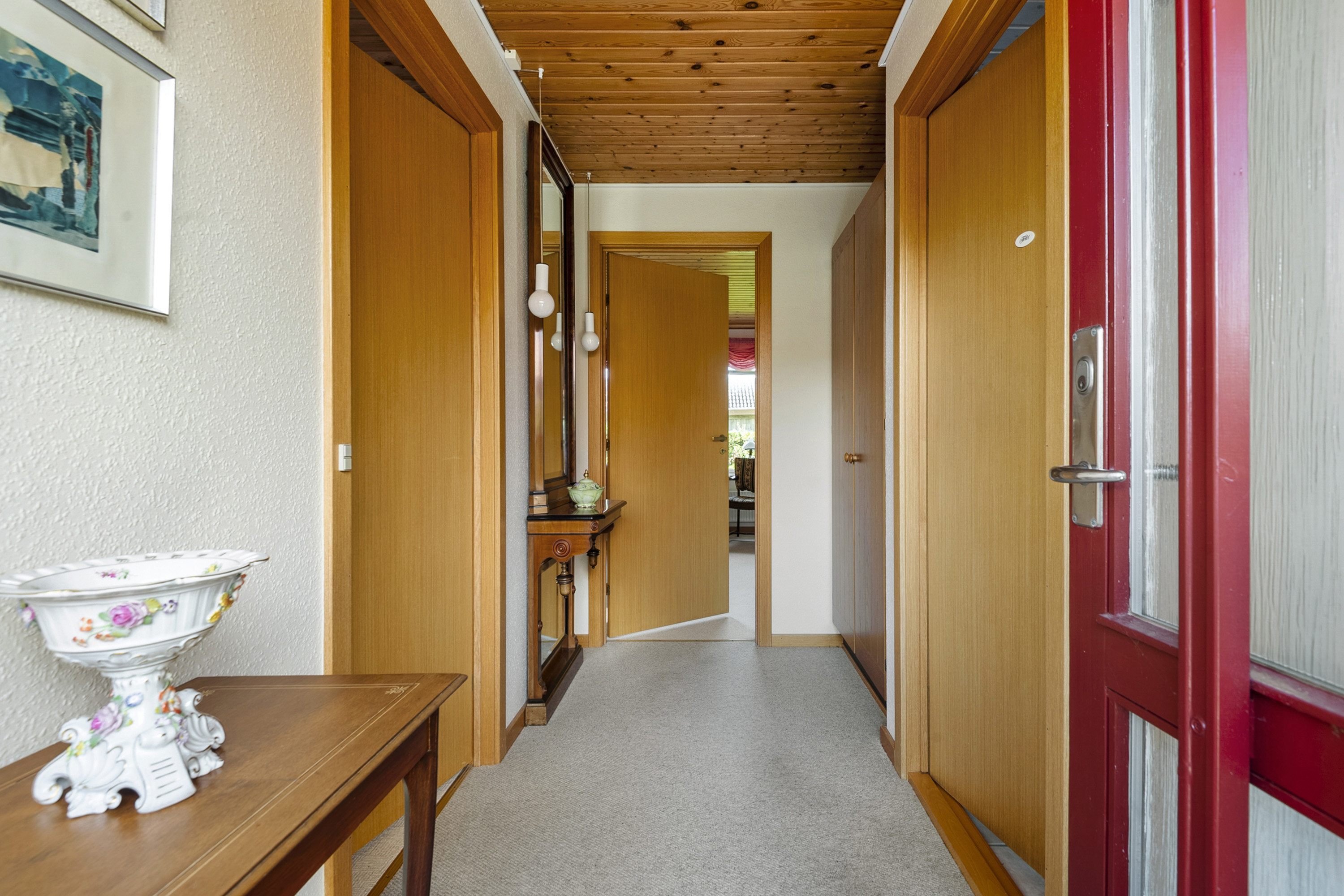 Fremhævet værelse billede i fuldskærmstilstand. Billede af Marken 33, Tarp, 6715 Esbjerg N