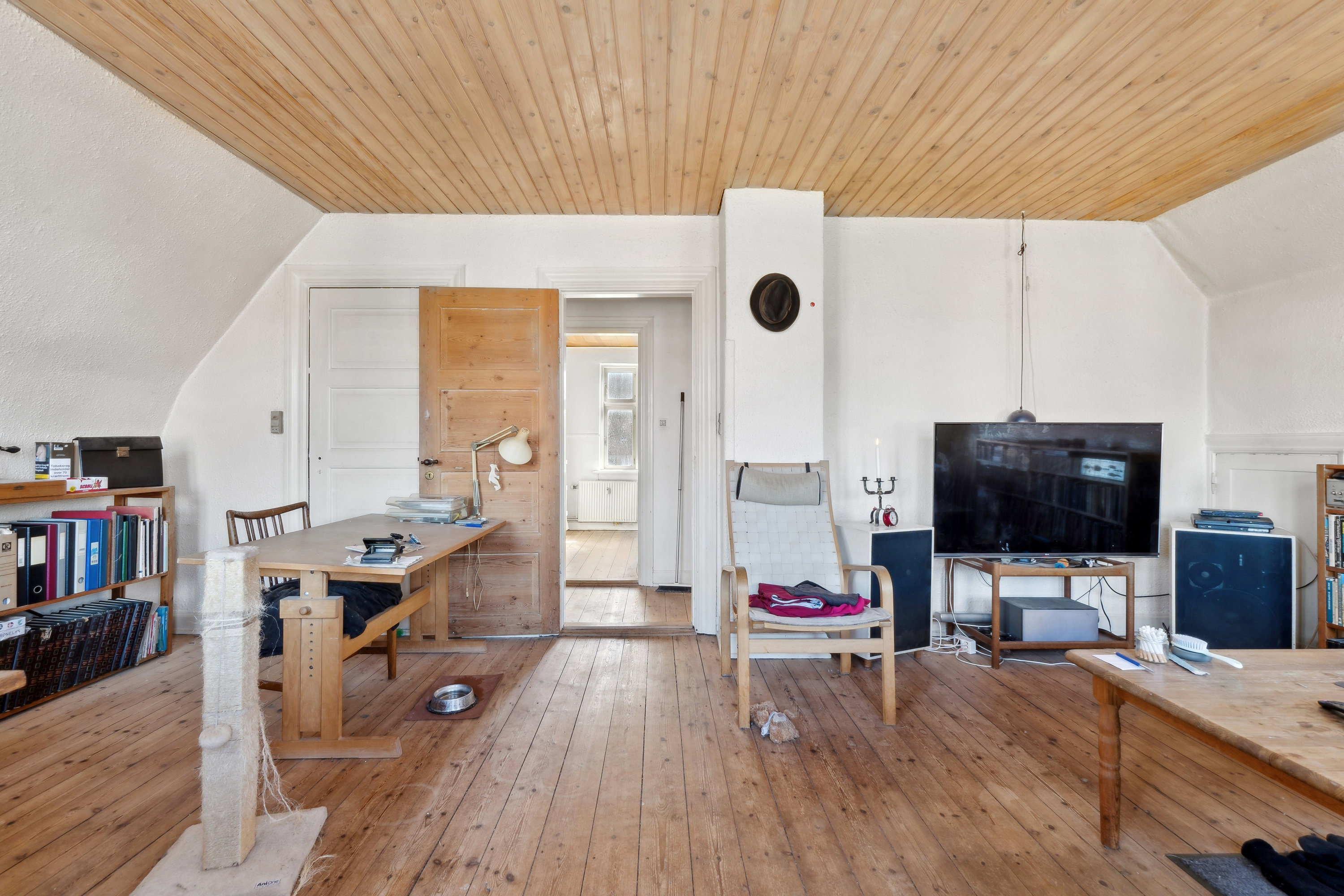 Fremhævet stue billede i fuldskærmstilstand. Billede af Stenløsevej 76, Hjallese, 5260 Odense S