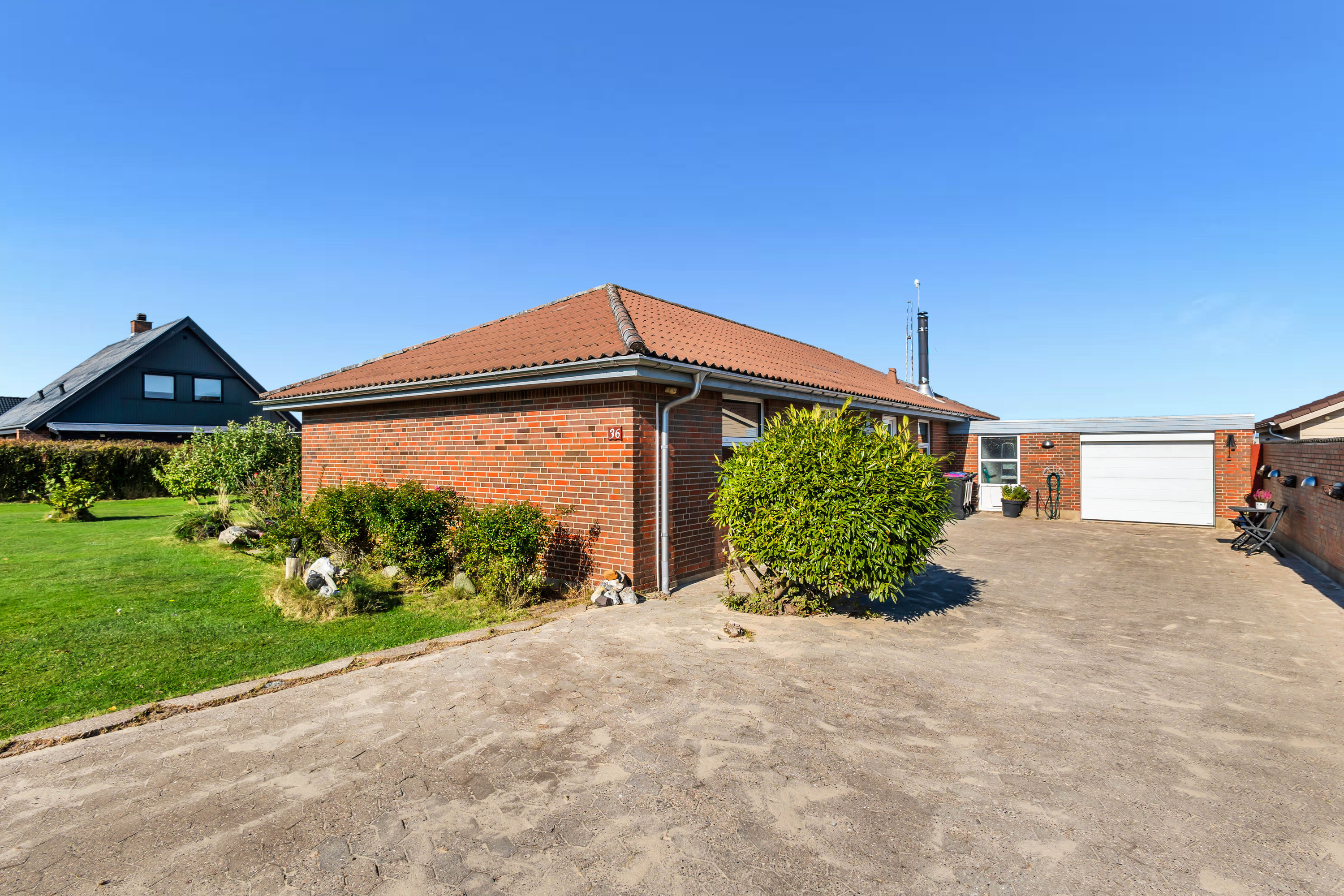 Fremhævet  billede i fuldskærmstilstand. Billede af Aarø 36, 6100 Haderslev