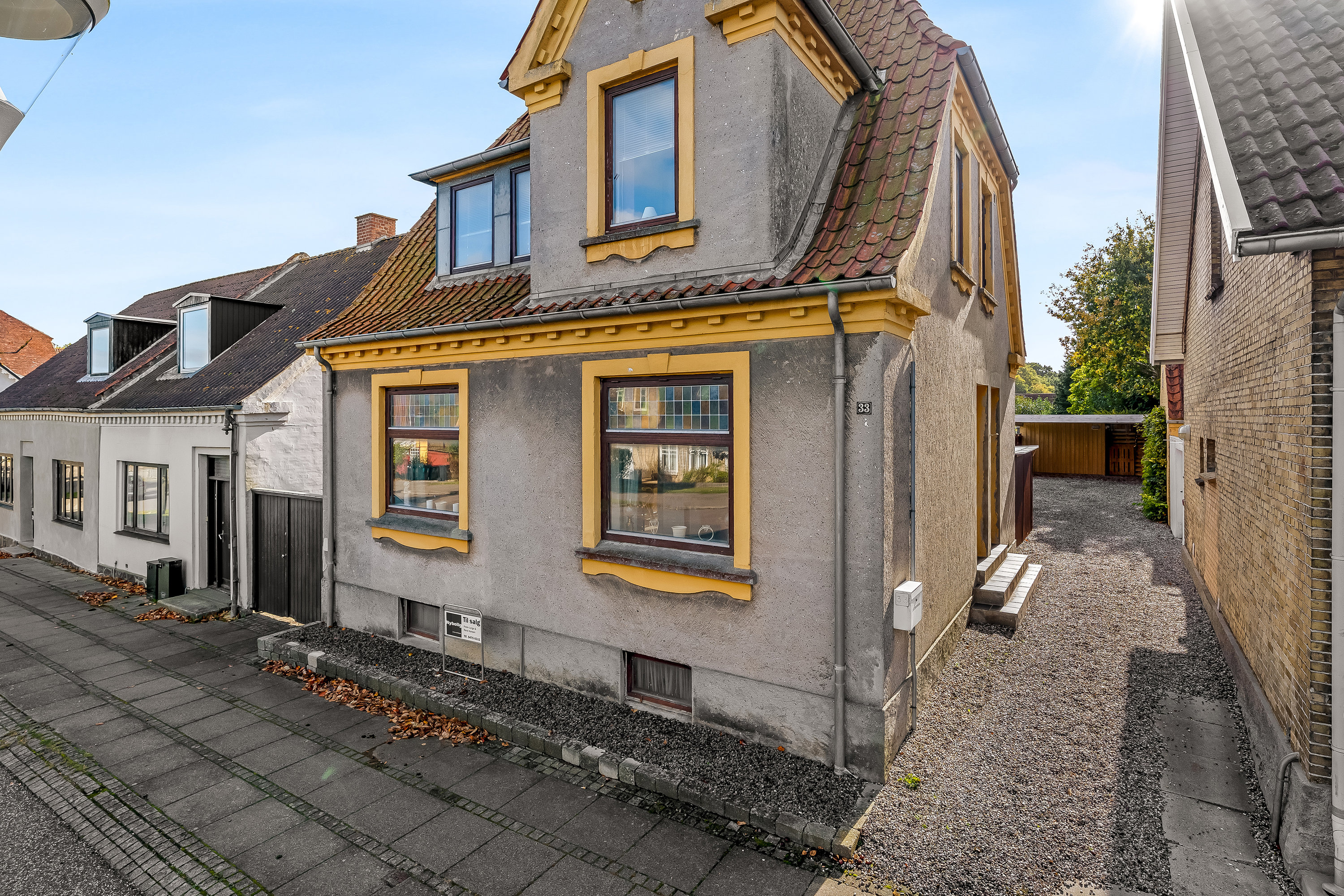 Fremhævet mastefoto billede i fuldskærmstilstand. Billede af Vesterbrogade 33, 4930 Maribo