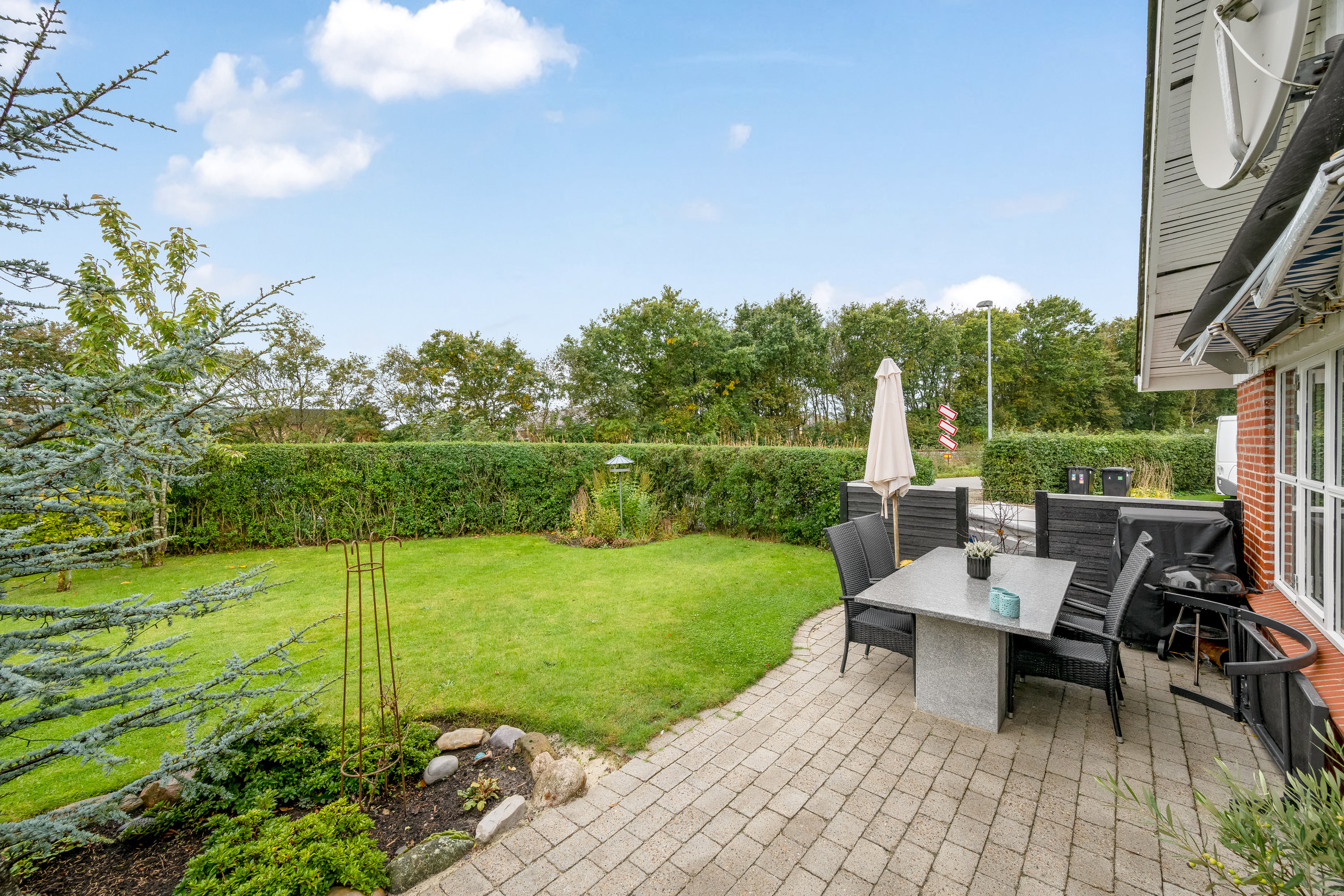 Fremhævet terrasse billede i fuldskærmstilstand. Billede af Østerdige 21, 6950 Ringkøbing