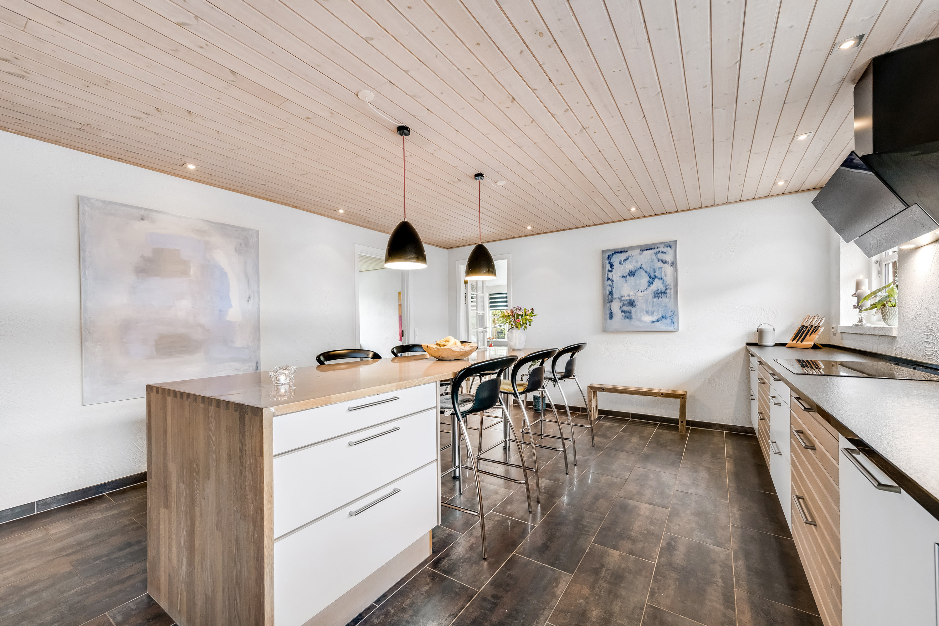 Fremhævet køkken billede i fuldskærmstilstand. Billede af Østerdige 21, 6950 Ringkøbing