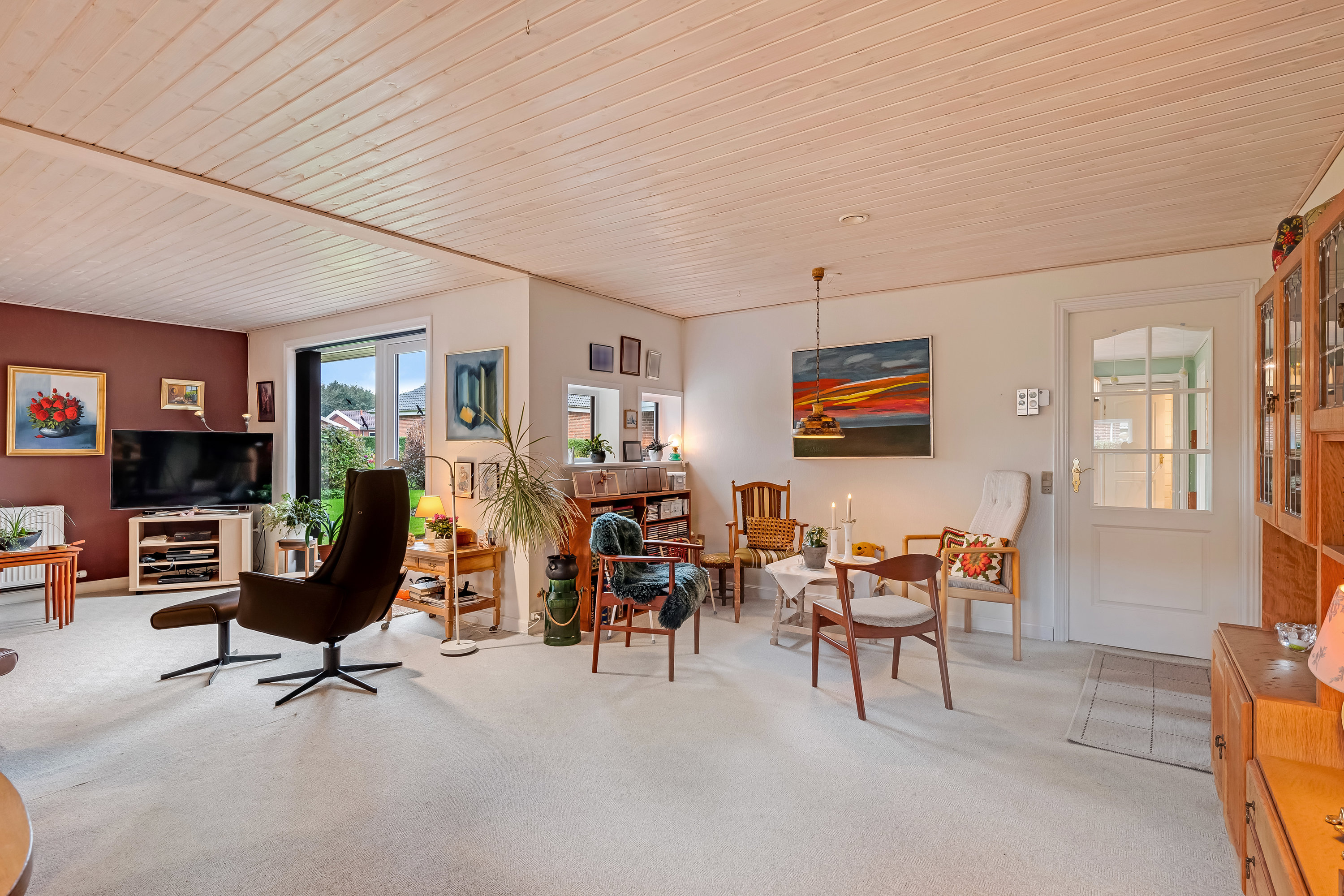 Fremhævet stue billede i fuldskærmstilstand. Billede af Kildetoften 26, 6780 Skærbæk