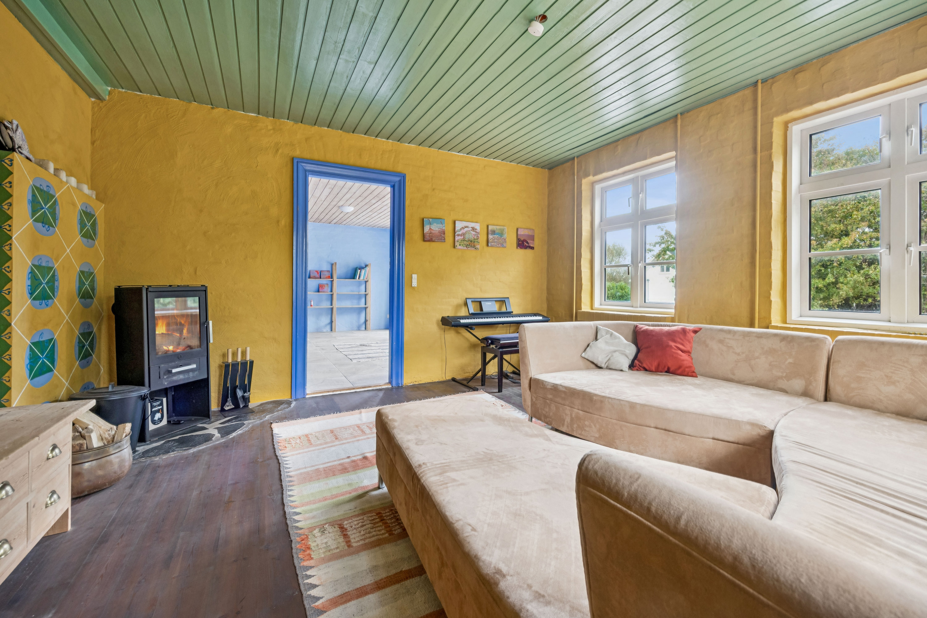 Fremhævet stue billede i fuldskærmstilstand. Billede af Fredensdal 55, 9460 Brovst