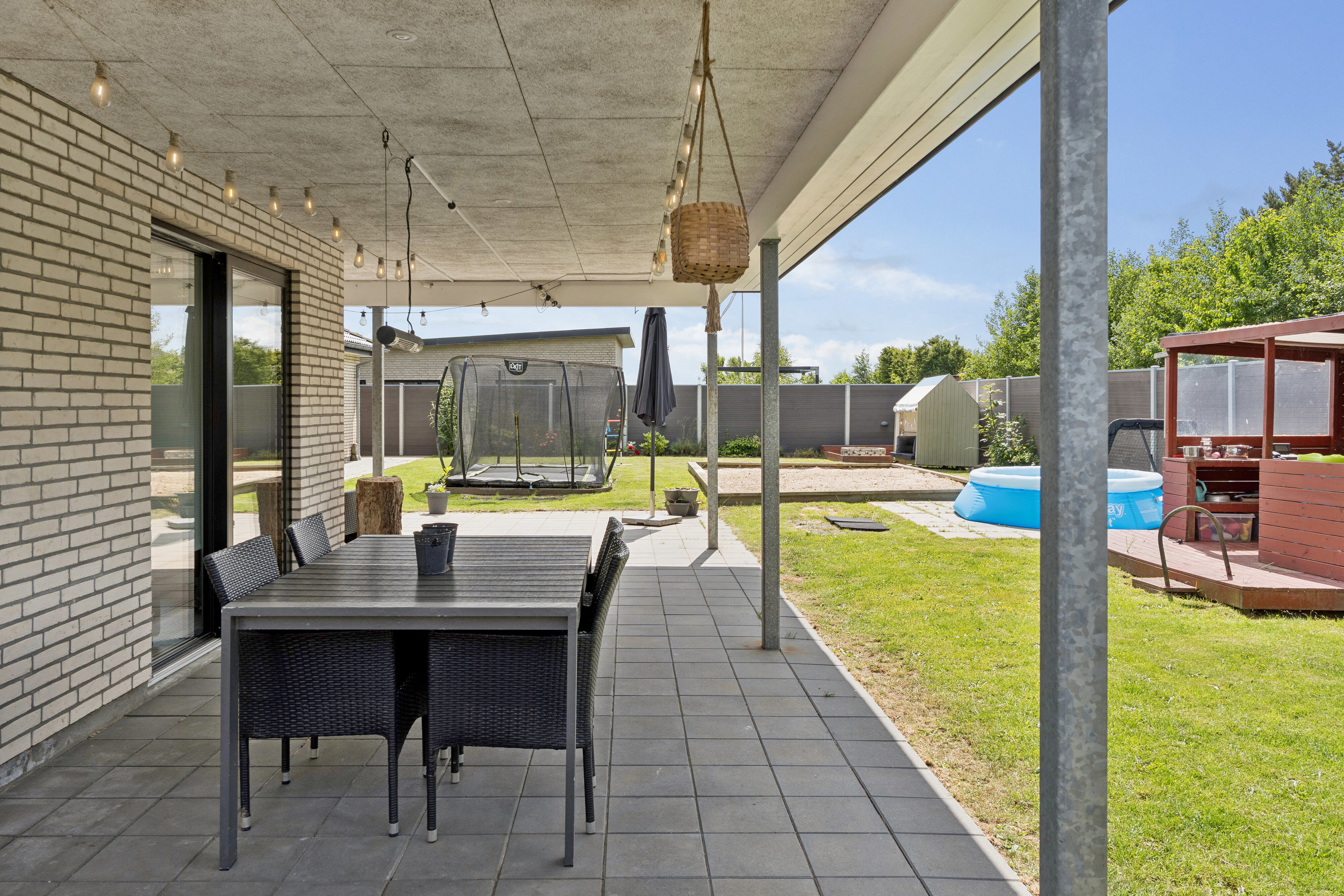 Fremhævet  billede i fuldskærmstilstand. Billede af Købmandsgade 8, Borbjerg, 7500 Holstebro