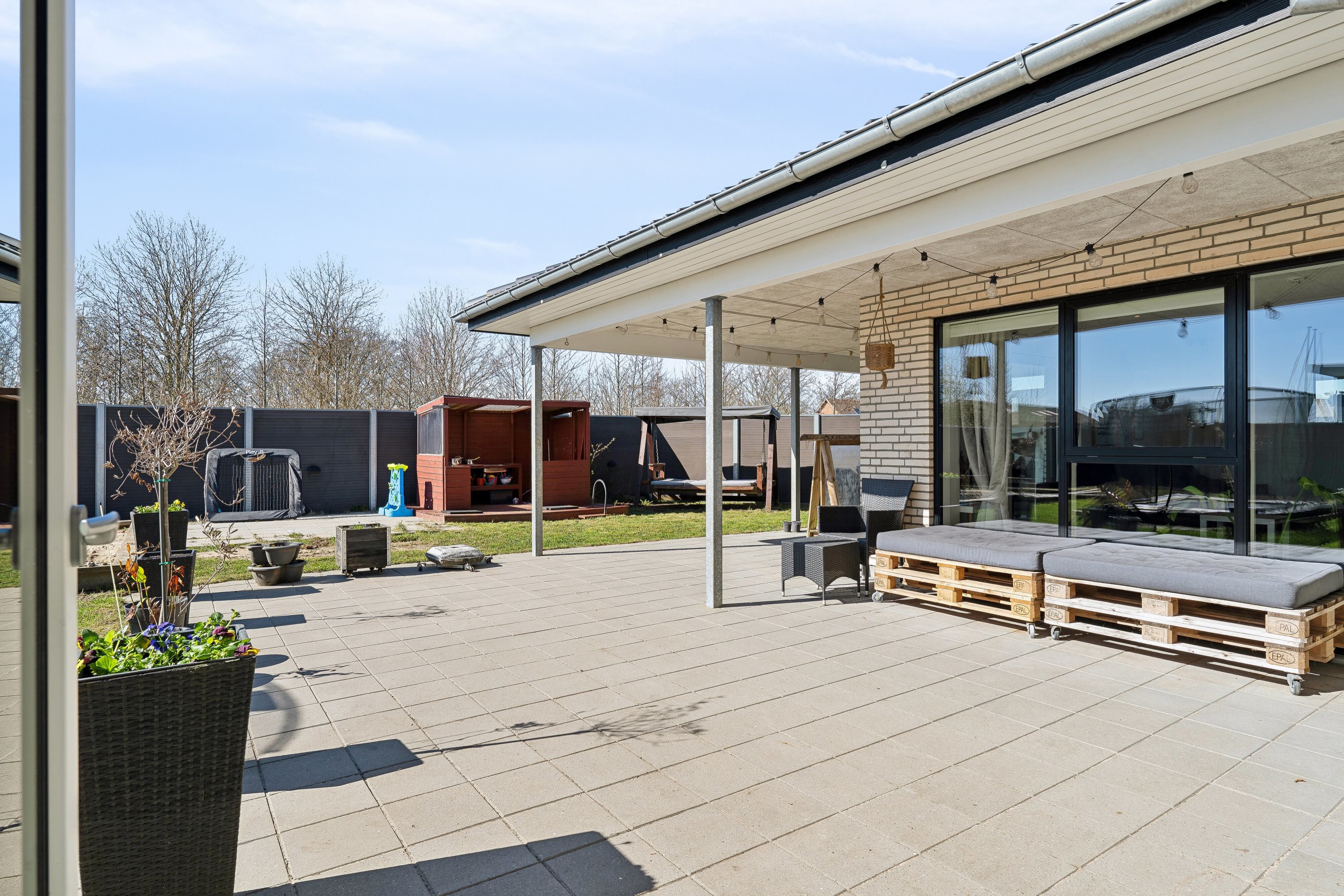 Fremhævet  billede i fuldskærmstilstand. Billede af Købmandsgade 8, Borbjerg, 7500 Holstebro