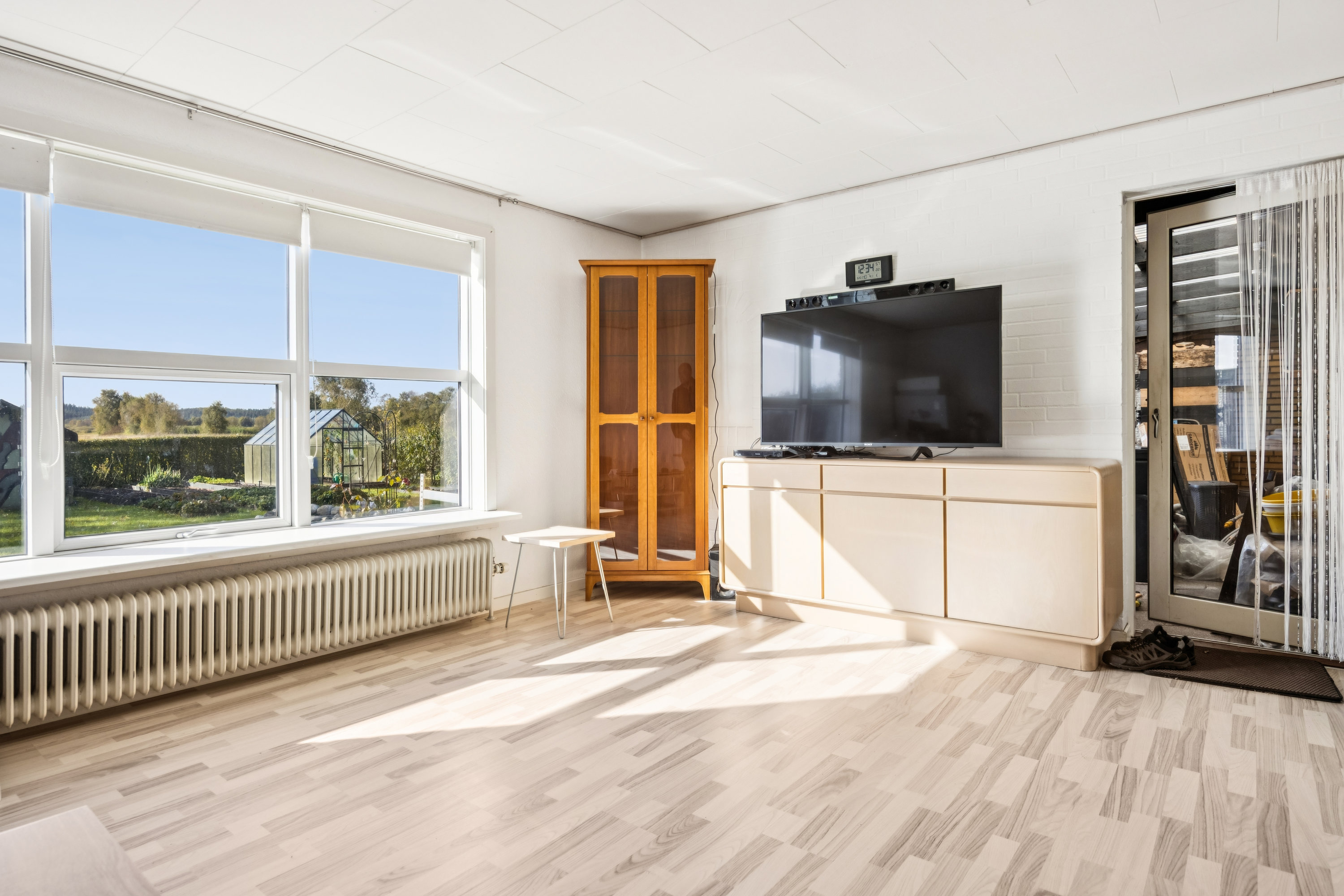 Miniaturebillede 2: stue. Billede af Kærvej 11, Sønder Onsild Stationsby, 9500 Hobro