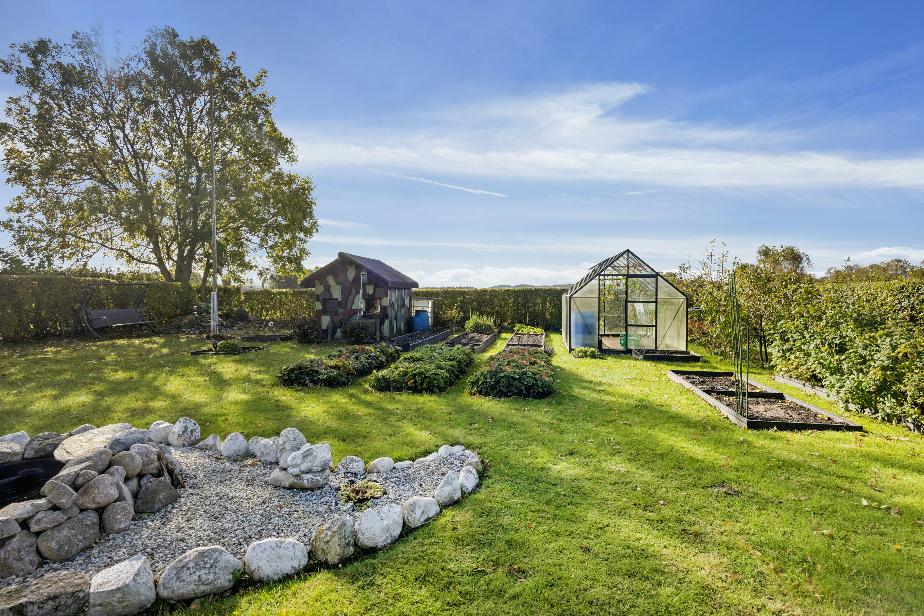 Fremhævet have billede i fuldskærmstilstand. Billede af Kærvej 11, Sønder Onsild Stationsby, 9500 Hobro