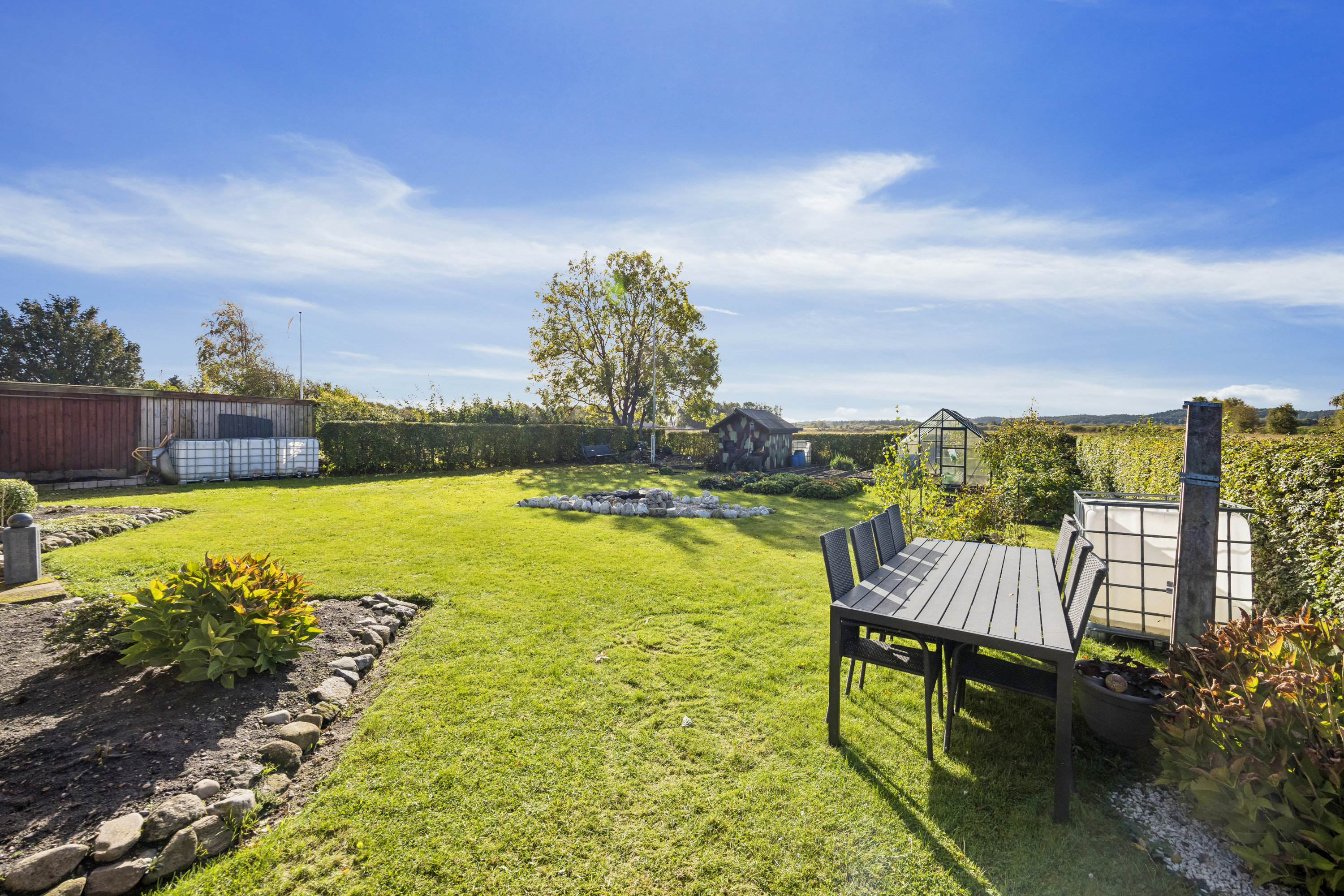 Fremhævet have billede i fuldskærmstilstand. Billede af Kærvej 11, Sønder Onsild Stationsby, 9500 Hobro