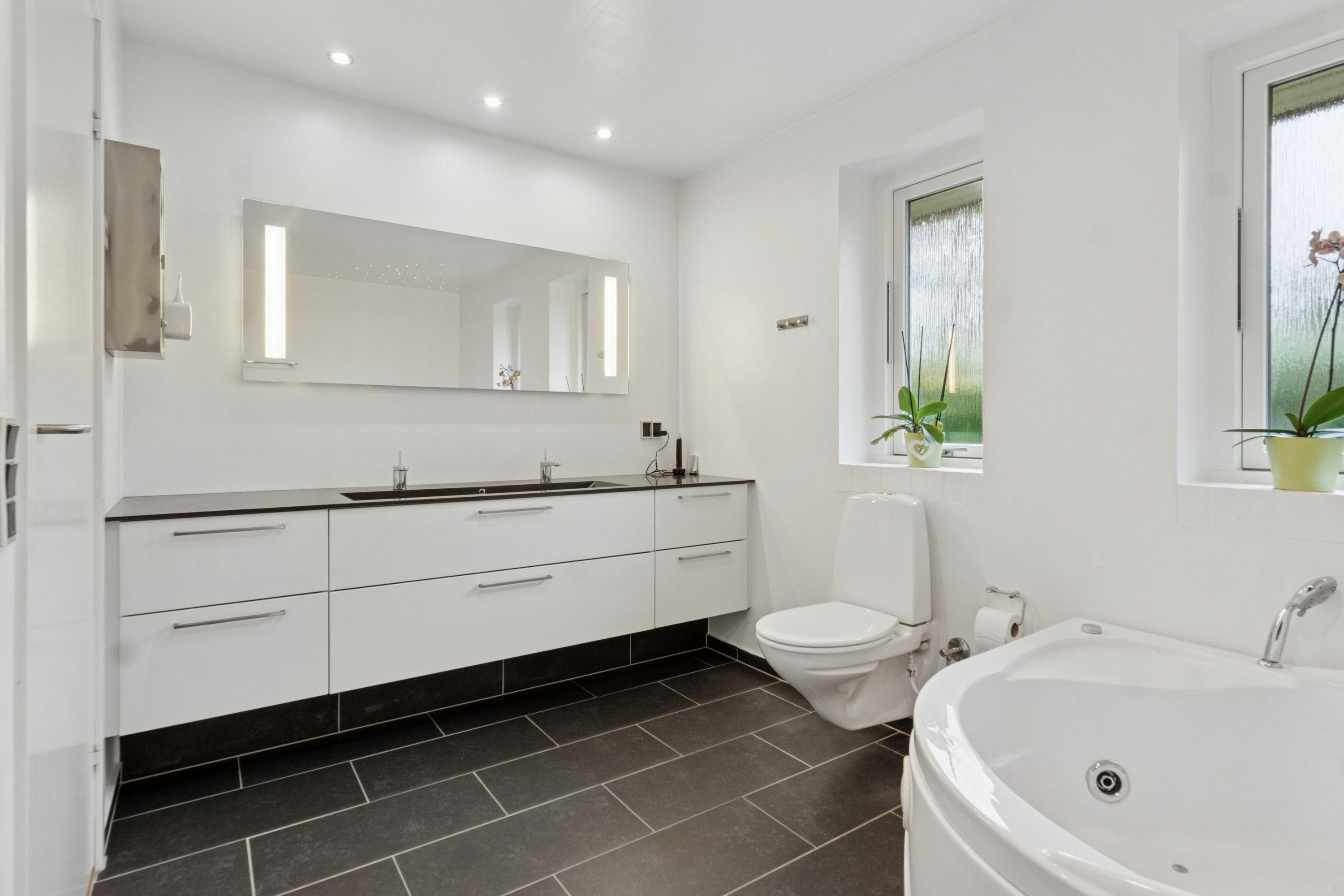 Fremhævet  billede i fuldskærmstilstand. Billede af Strandengen 3, Peløkke, 5900 Rudkøbing