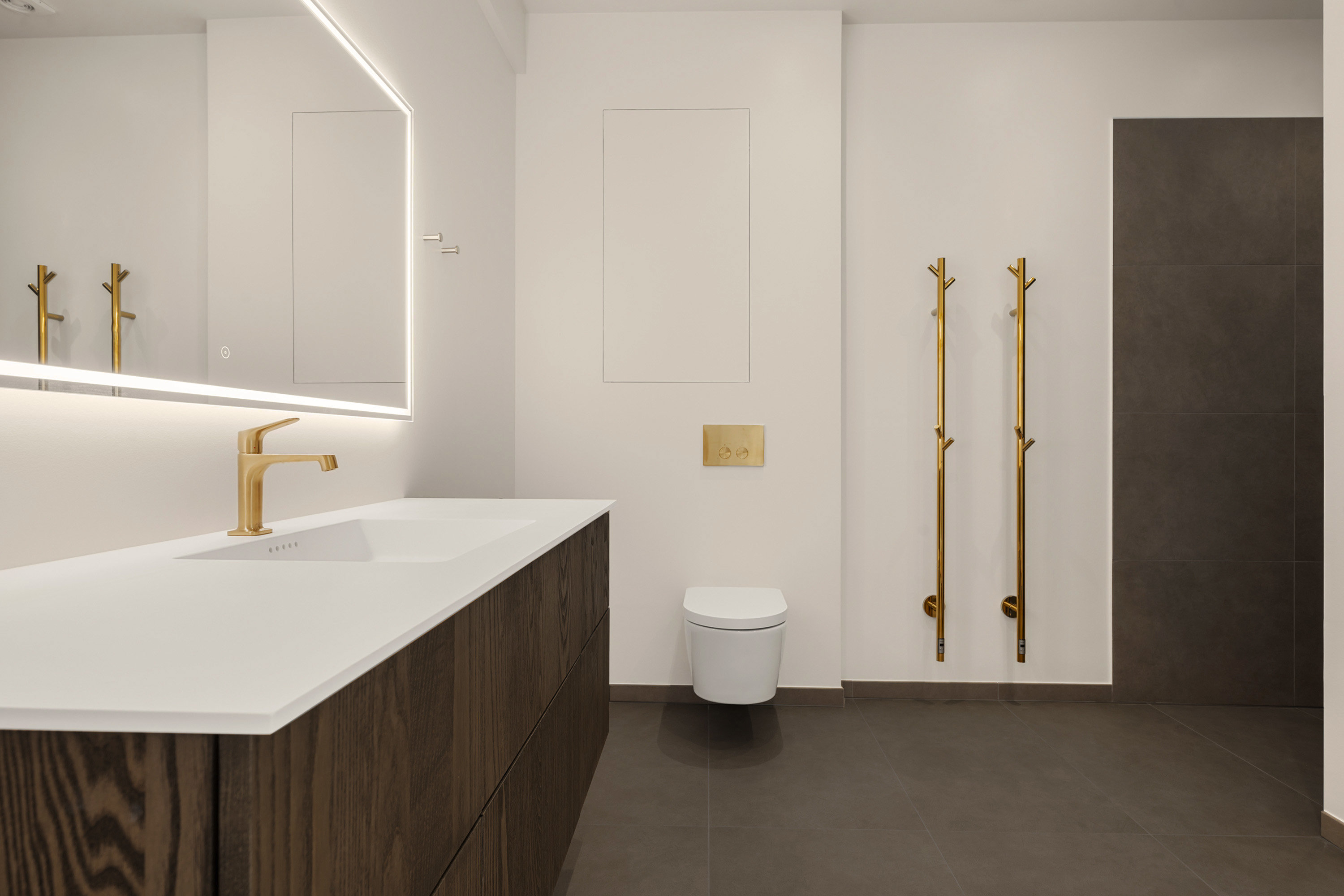 Fremhævet badeværelse billede i fuldskærmstilstand. Billede af Klosterstræde 3, 4. 2., 1157 København K