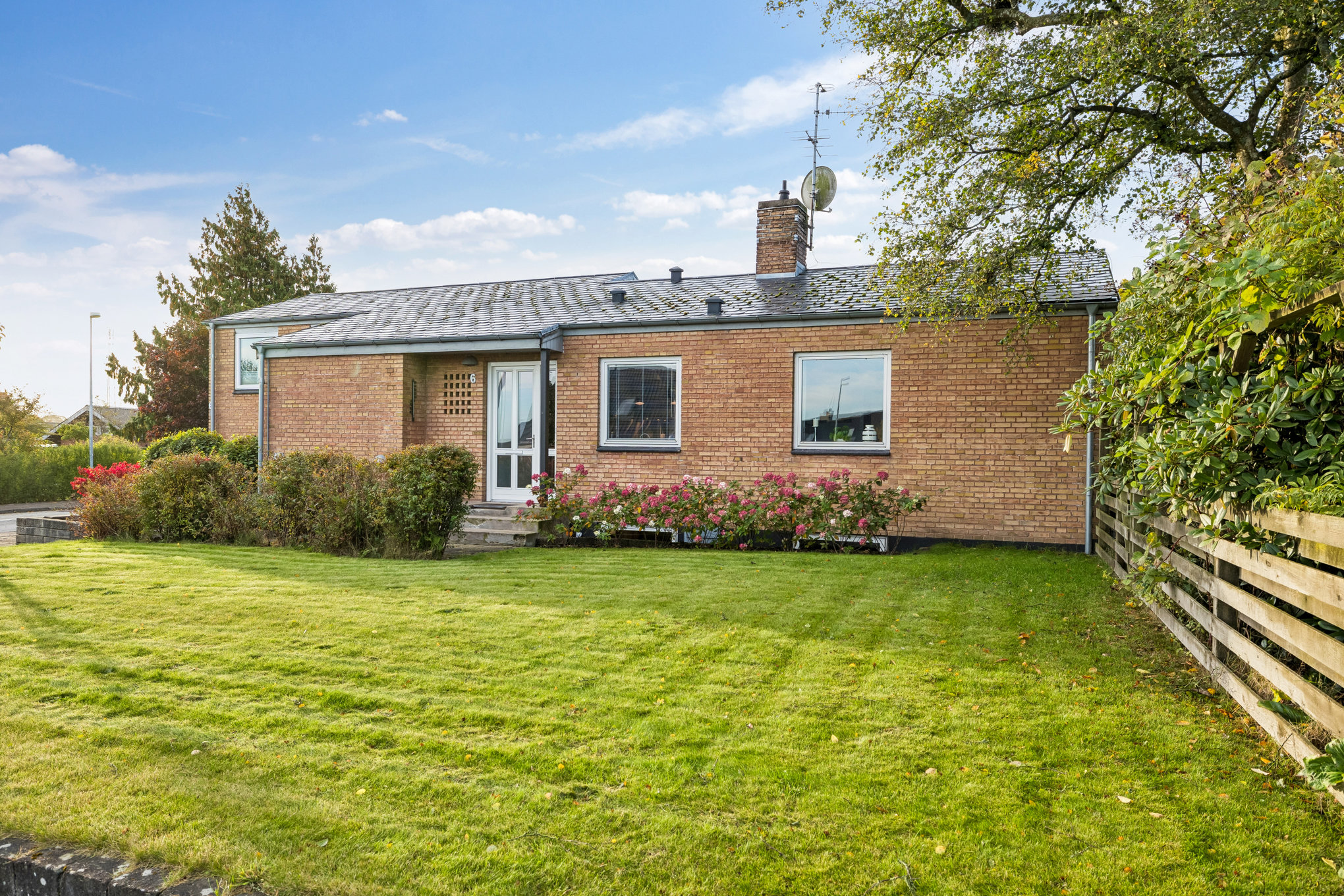 Fremhævet andet billede i fuldskærmstilstand. Billede af Storegade 6, Assentoft, 8960 Randers SØ