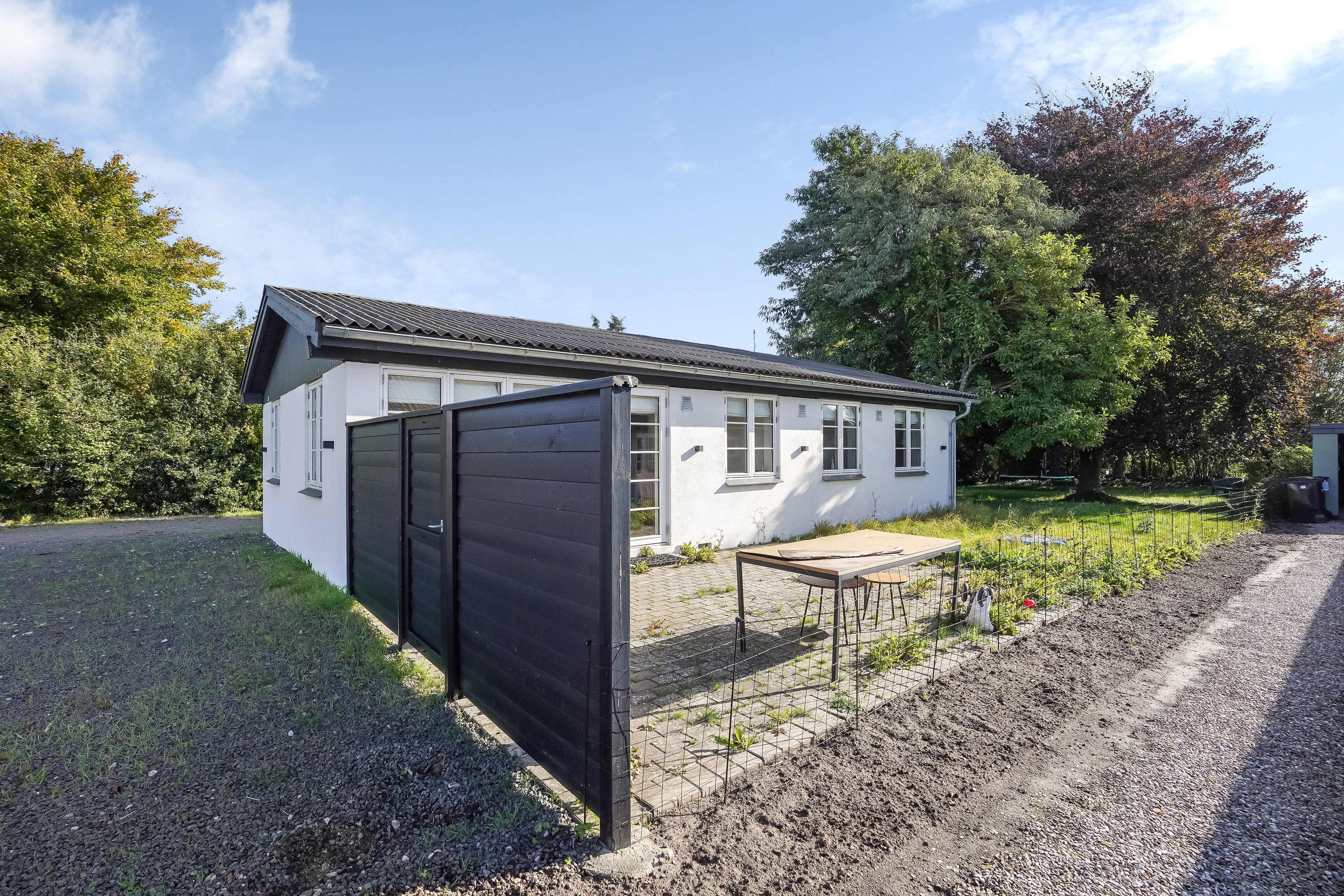 Fremhævet ejendommen billede i fuldskærmstilstand. Billede af Marslev Stationsvej 2, 5290 Marslev