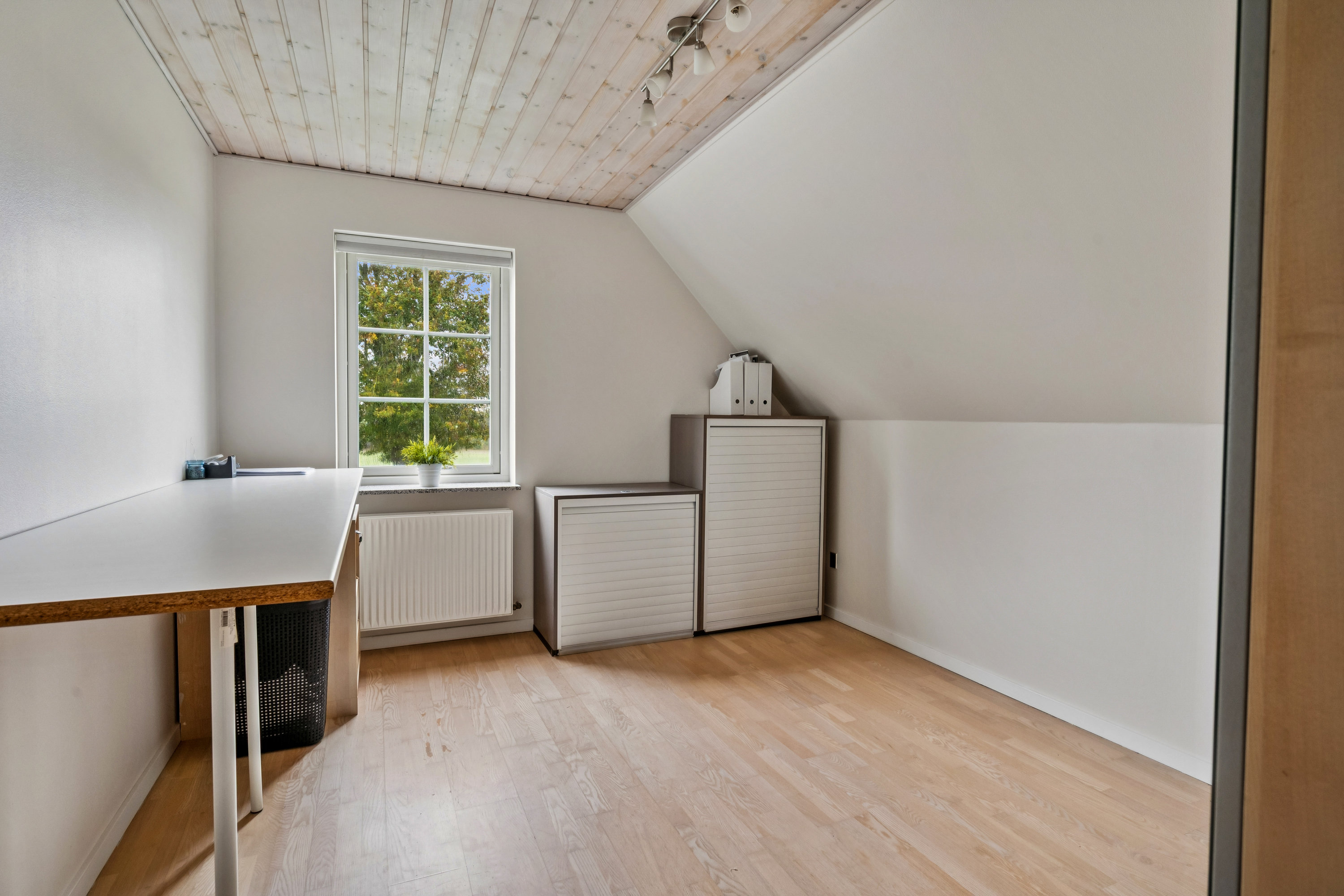 Fremhævet værelse billede i fuldskærmstilstand. Billede af Haarvej 28, Haar, 8382 Hinnerup