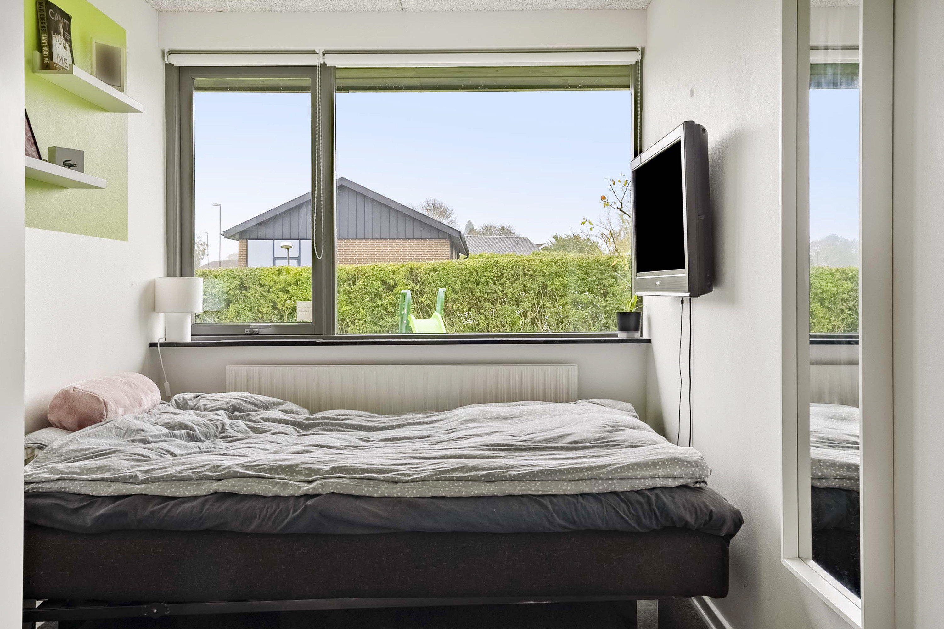 Fremhævet soveværelse billede i fuldskærmstilstand. Billede af Vestergårdsvej 60, Tyrsted, 8700 Horsens