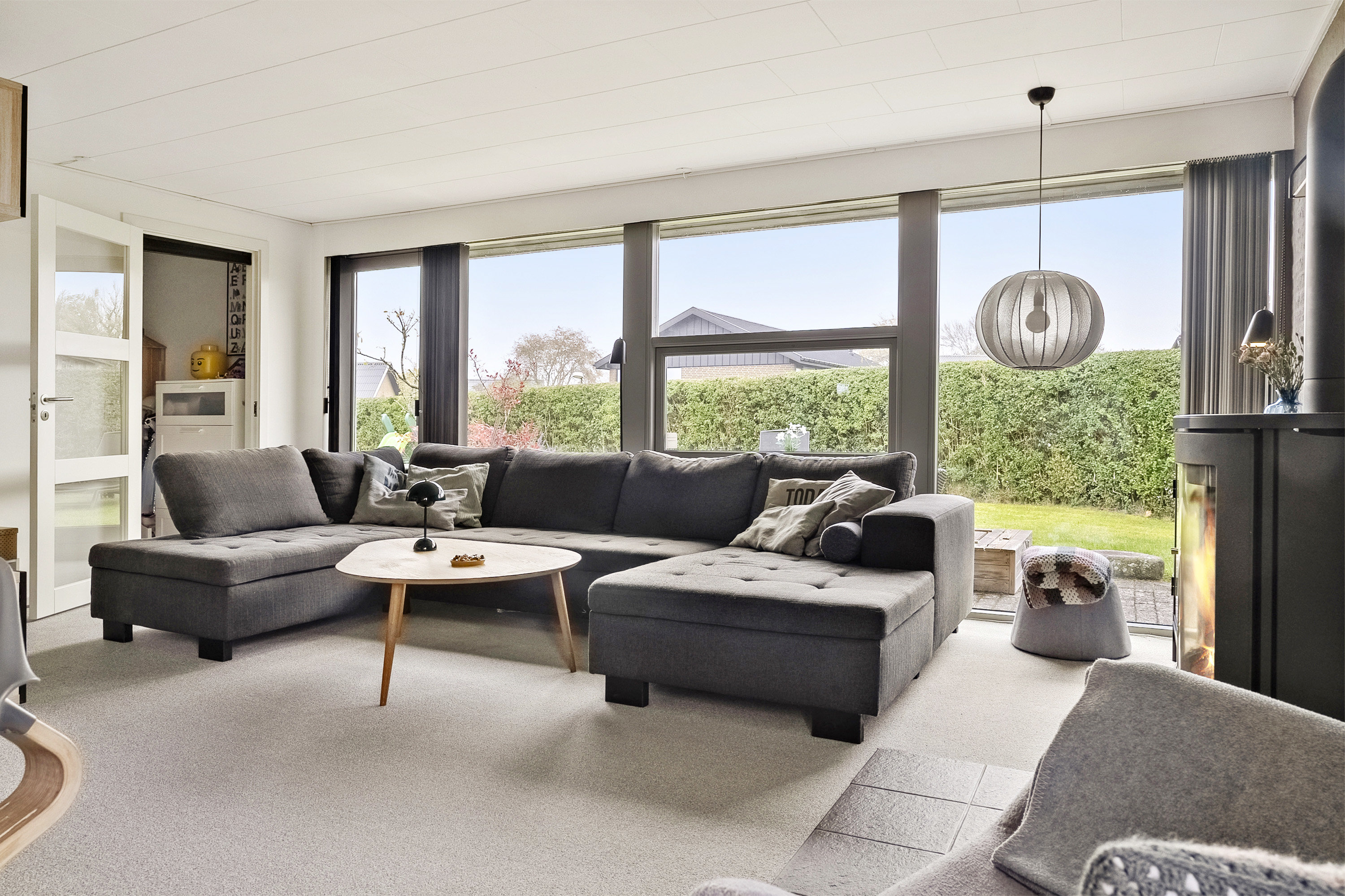 Fremhævet stue billede i fuldskærmstilstand. Billede af Vestergårdsvej 60, Tyrsted, 8700 Horsens