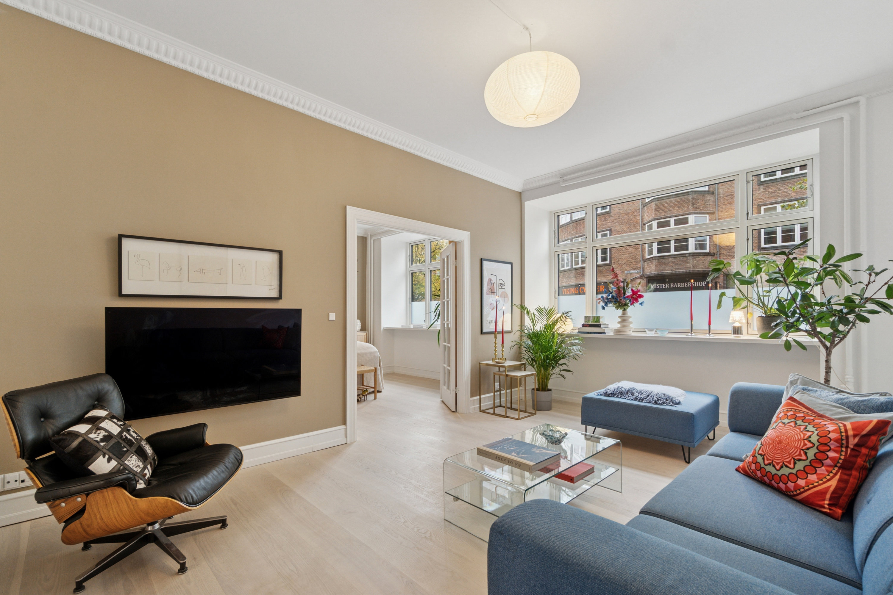 Fremhævet stue billede i fuldskærmstilstand. Billede af H.C. Ørsteds Vej 31, st.. tv., 1879 Frederiksberg C