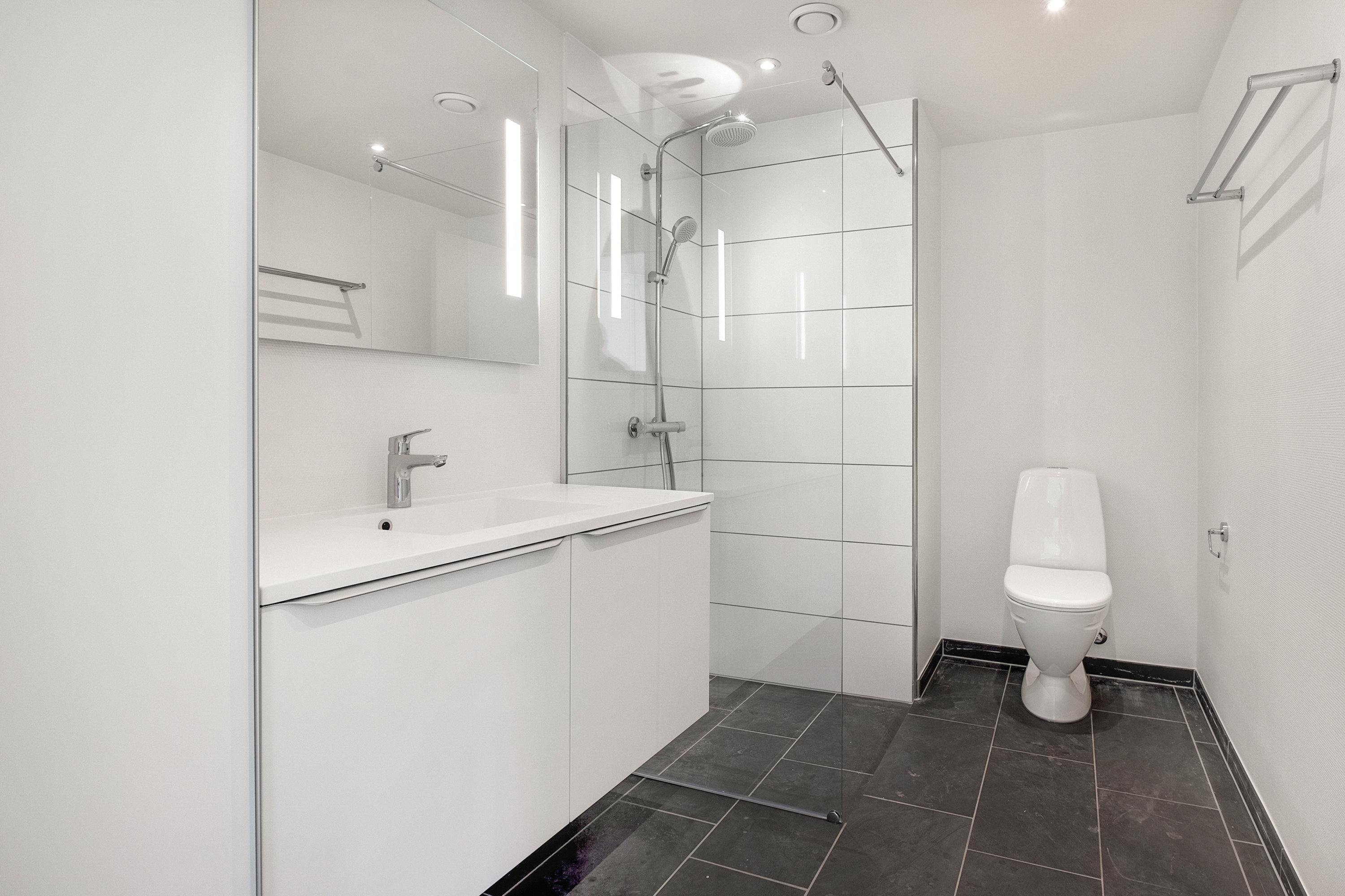 Fremhævet  billede i fuldskærmstilstand. Billede af Vindegade 144, 2. 3., 5000 Odense C