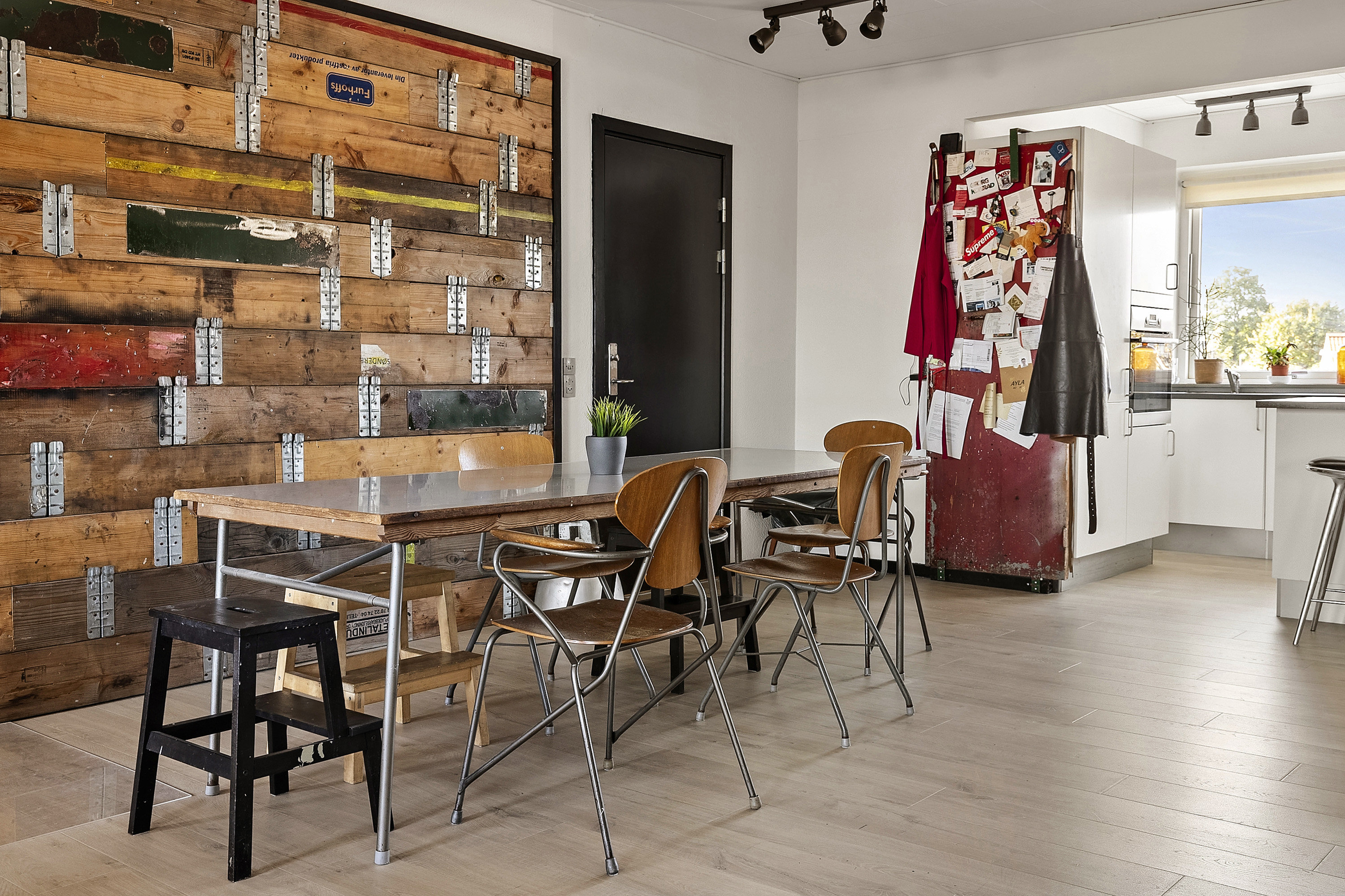 Fremhævet spisestue billede i fuldskærmstilstand. Billede af Nørre Alle 7, 1., 8362 Hørning