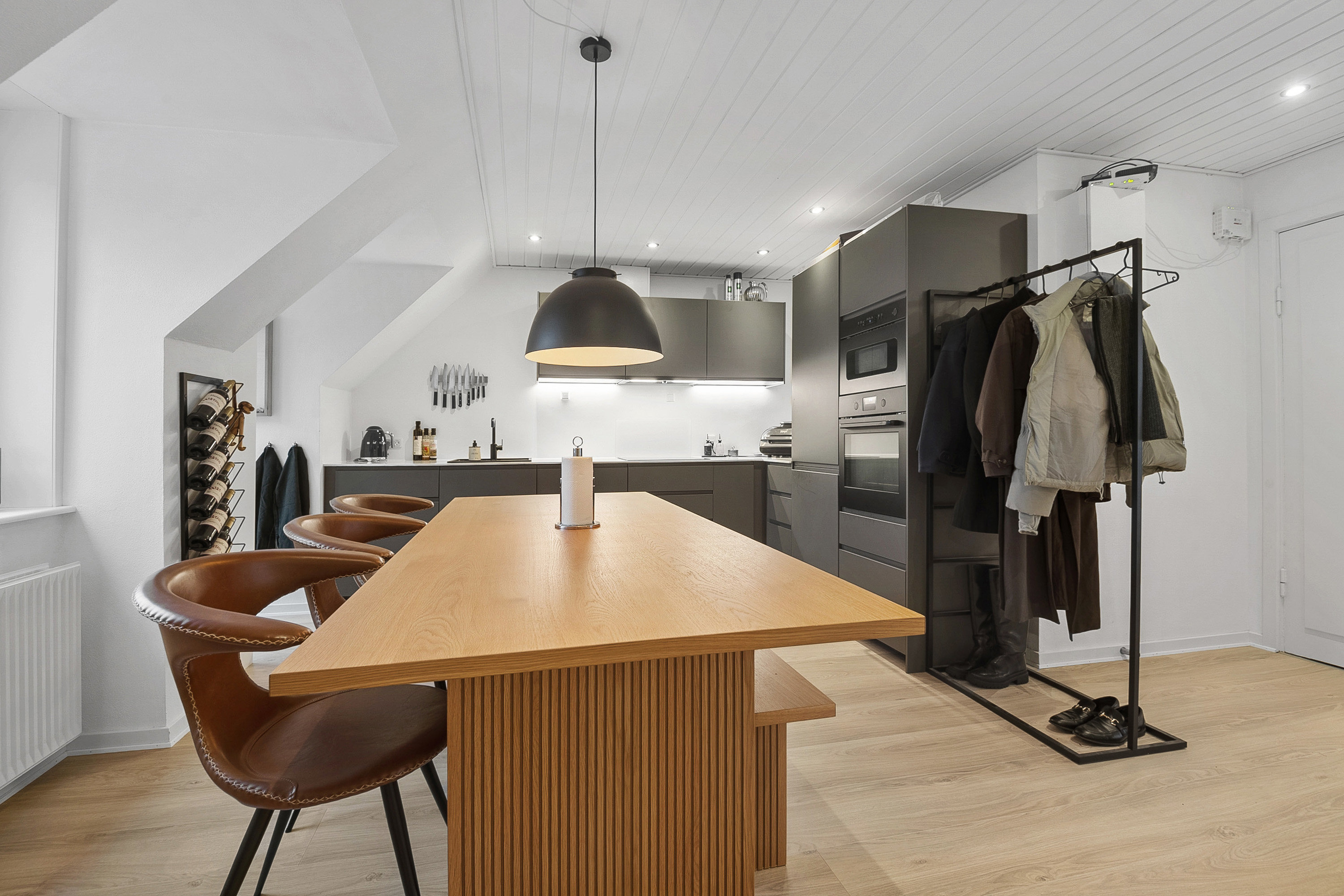 Fremhævet spisekøkken billede i fuldskærmstilstand. Billede af Sjællandsgade 32, 4. tv., 6700 Esbjerg