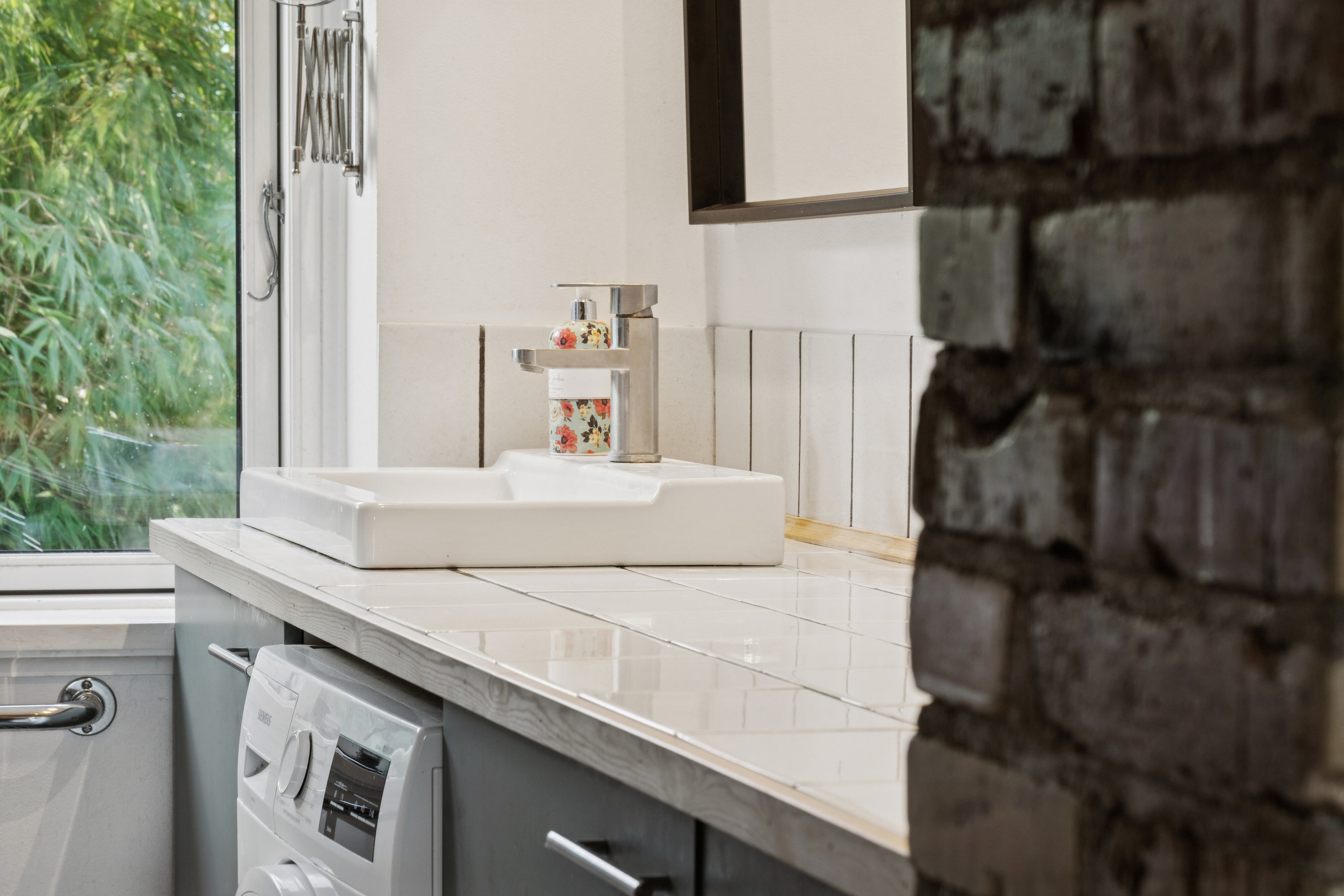 Fremhævet køkken billede i fuldskærmstilstand. Billede af Kollekollevej 19, Sv Hestehave, 4572 Nørre Asmindrup