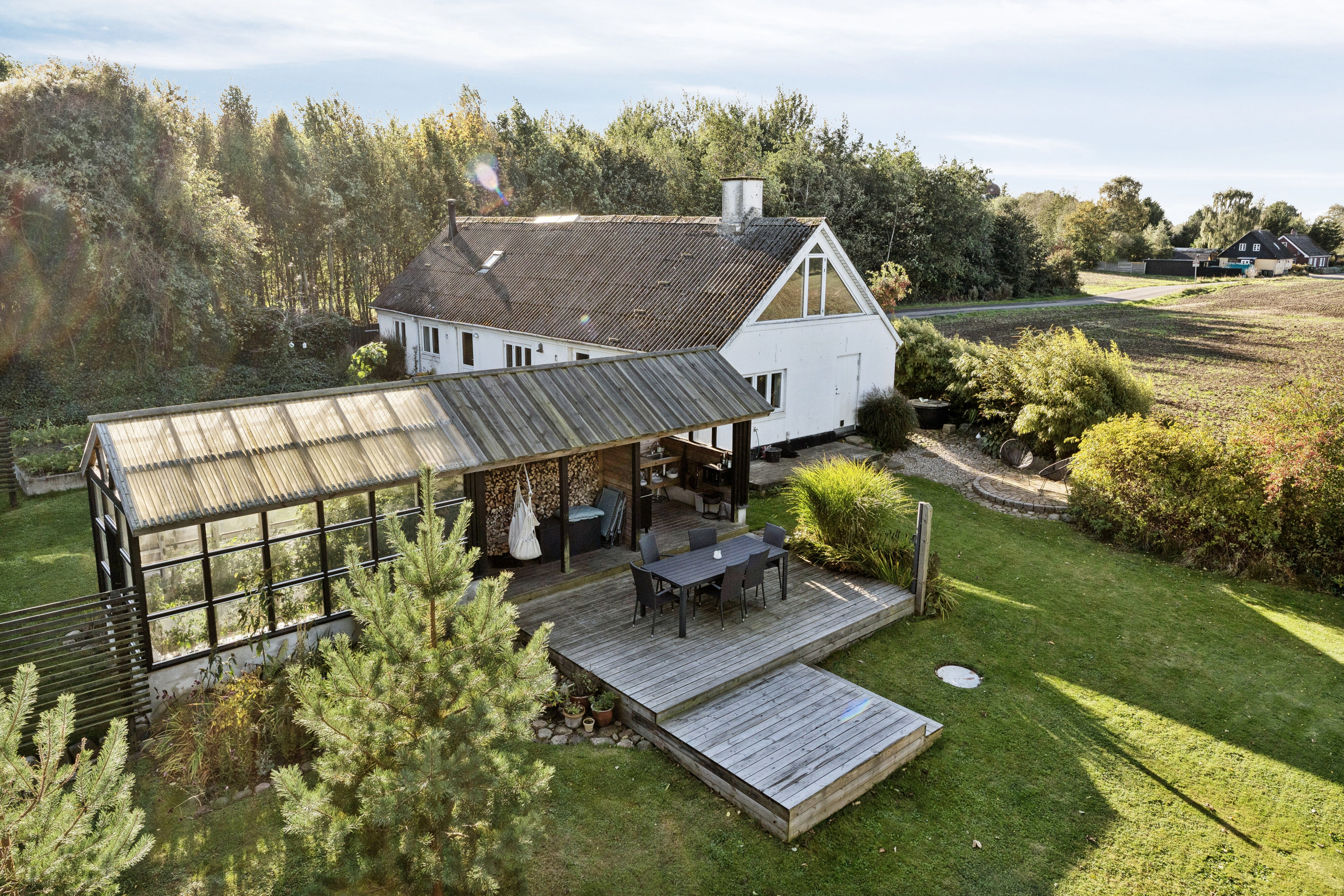 Miniaturebillede 1: set fra haven. Billede af Kollekollevej 19, Sv Hestehave, 4572 Nørre Asmindrup