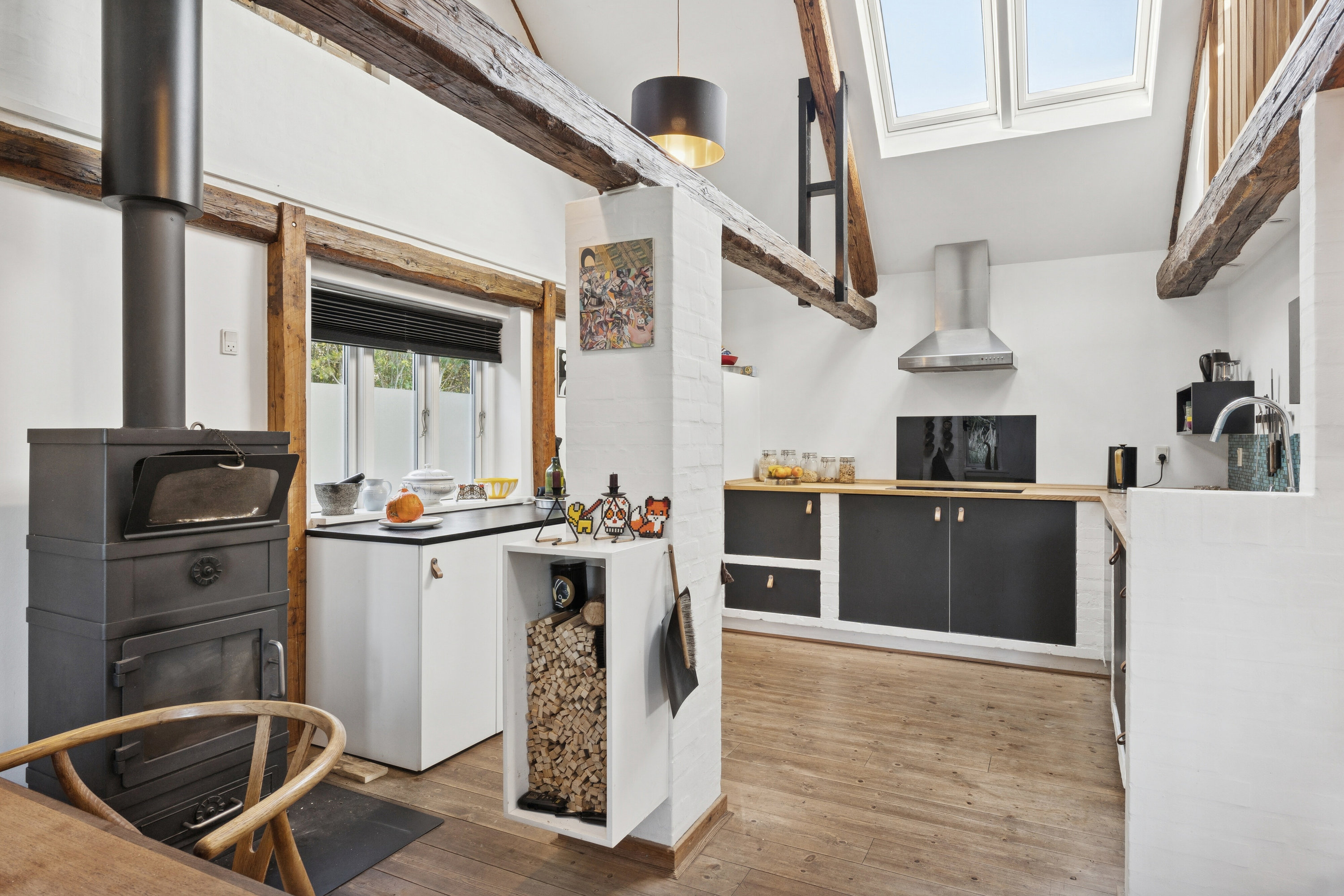 Fremhævet køkken billede i fuldskærmstilstand. Billede af Kollekollevej 19, Sv Hestehave, 4572 Nørre Asmindrup