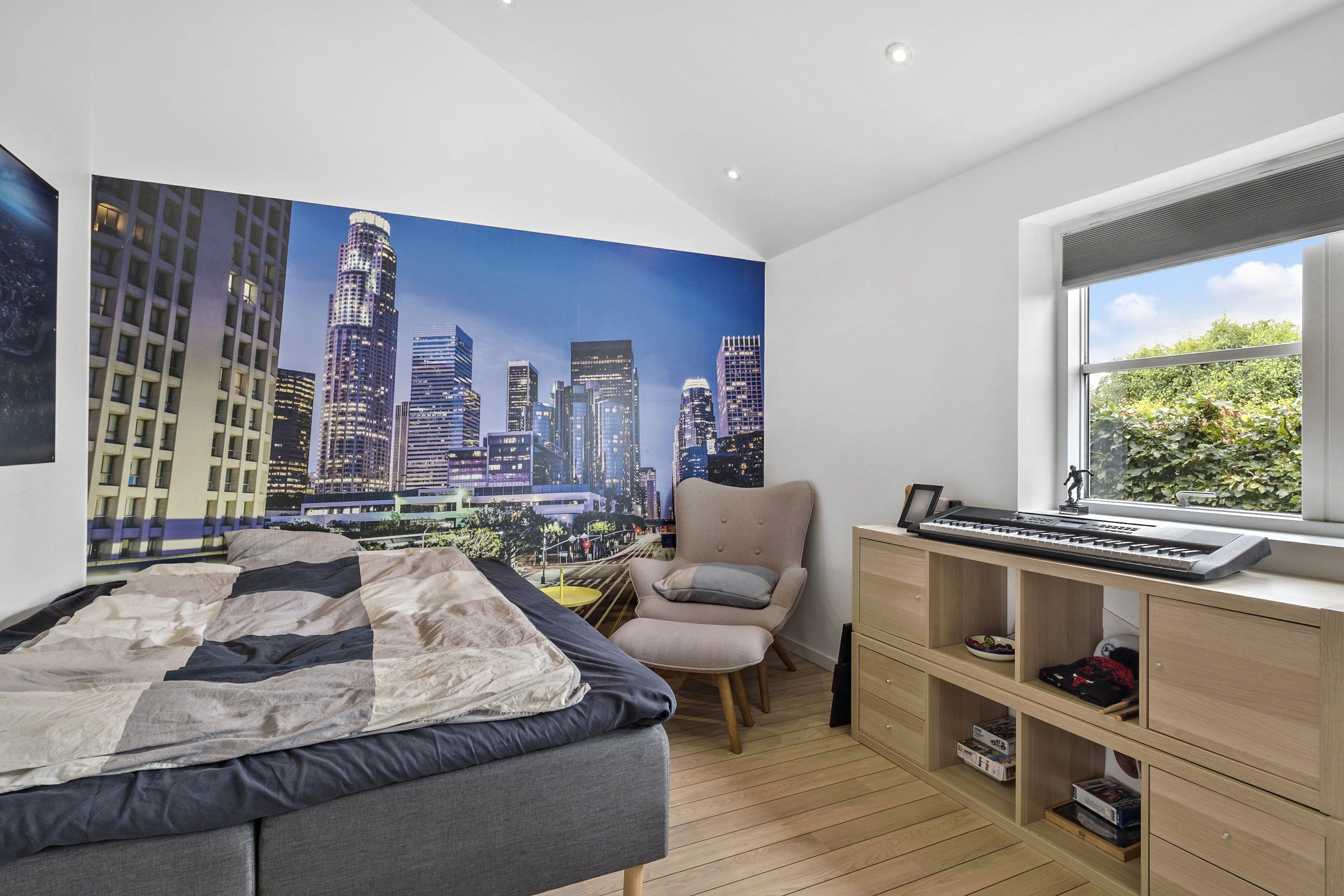 Fremhævet  billede i fuldskærmstilstand. Billede af Langkær Vænge 44, 3500 Værløse