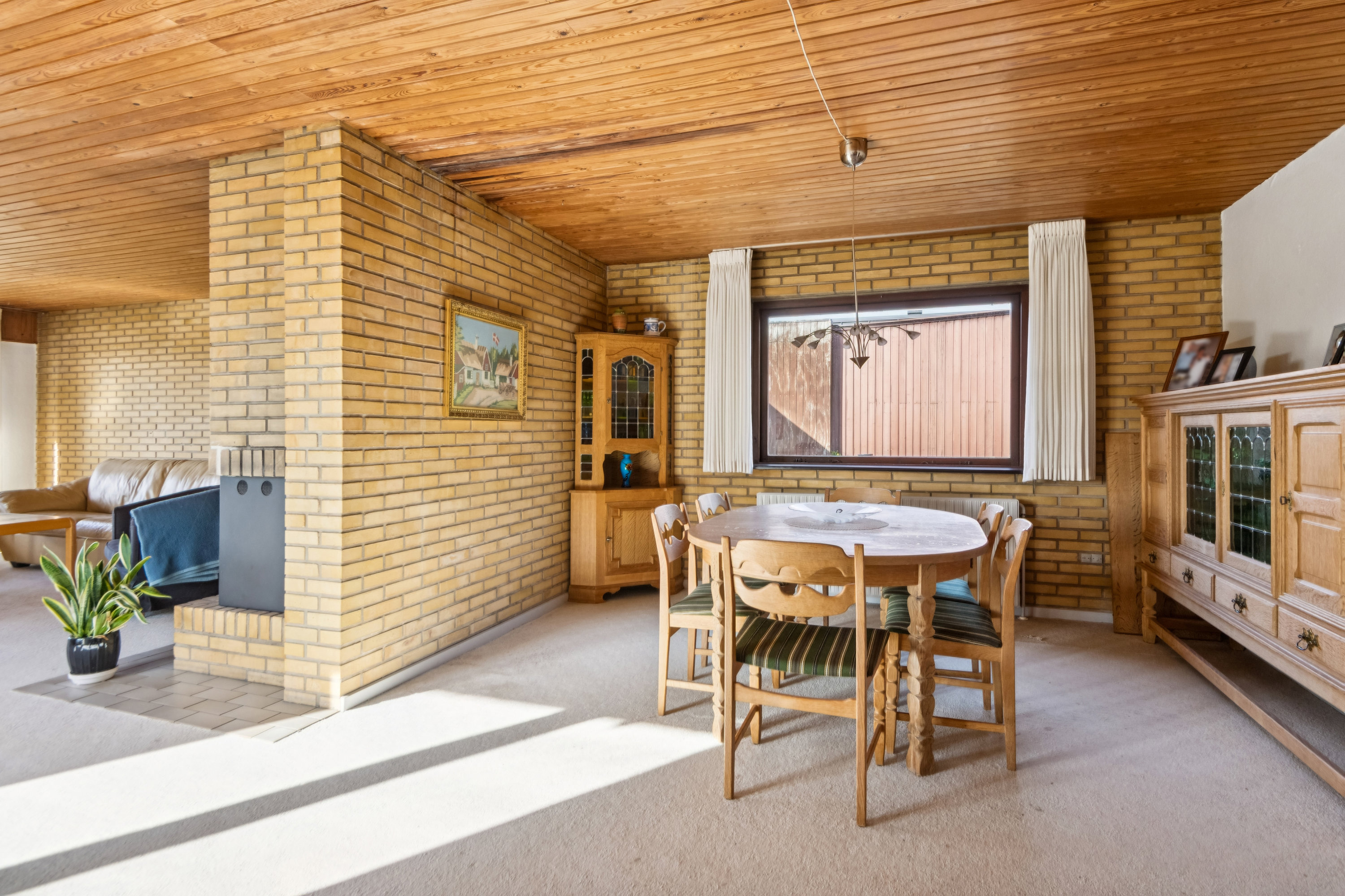 Fremhævet stue billede i fuldskærmstilstand. Billede af Skrænten 11, 9520 Skørping