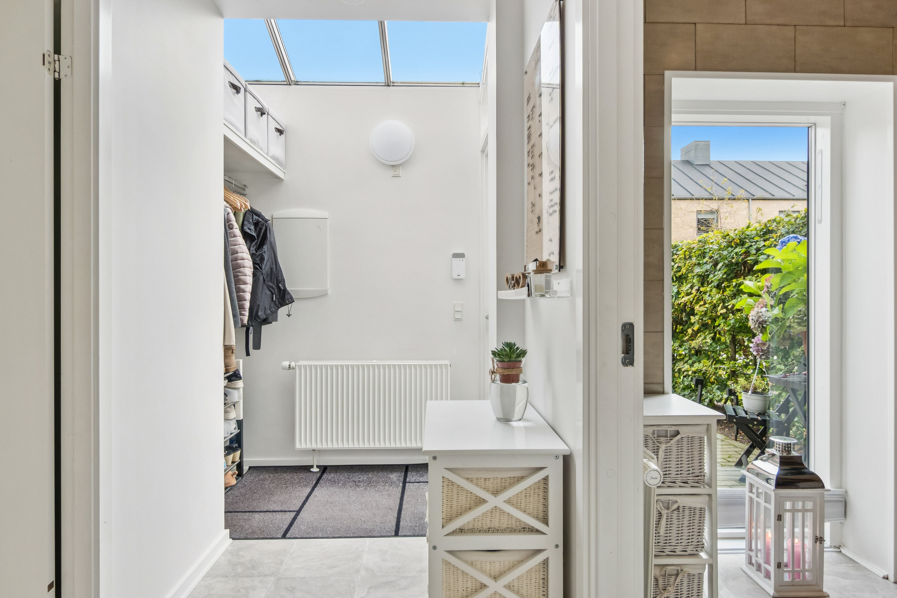 Fremhævet entré billede i fuldskærmstilstand. Billede af Strandhaven 190, 2665 Vallensbæk Strand