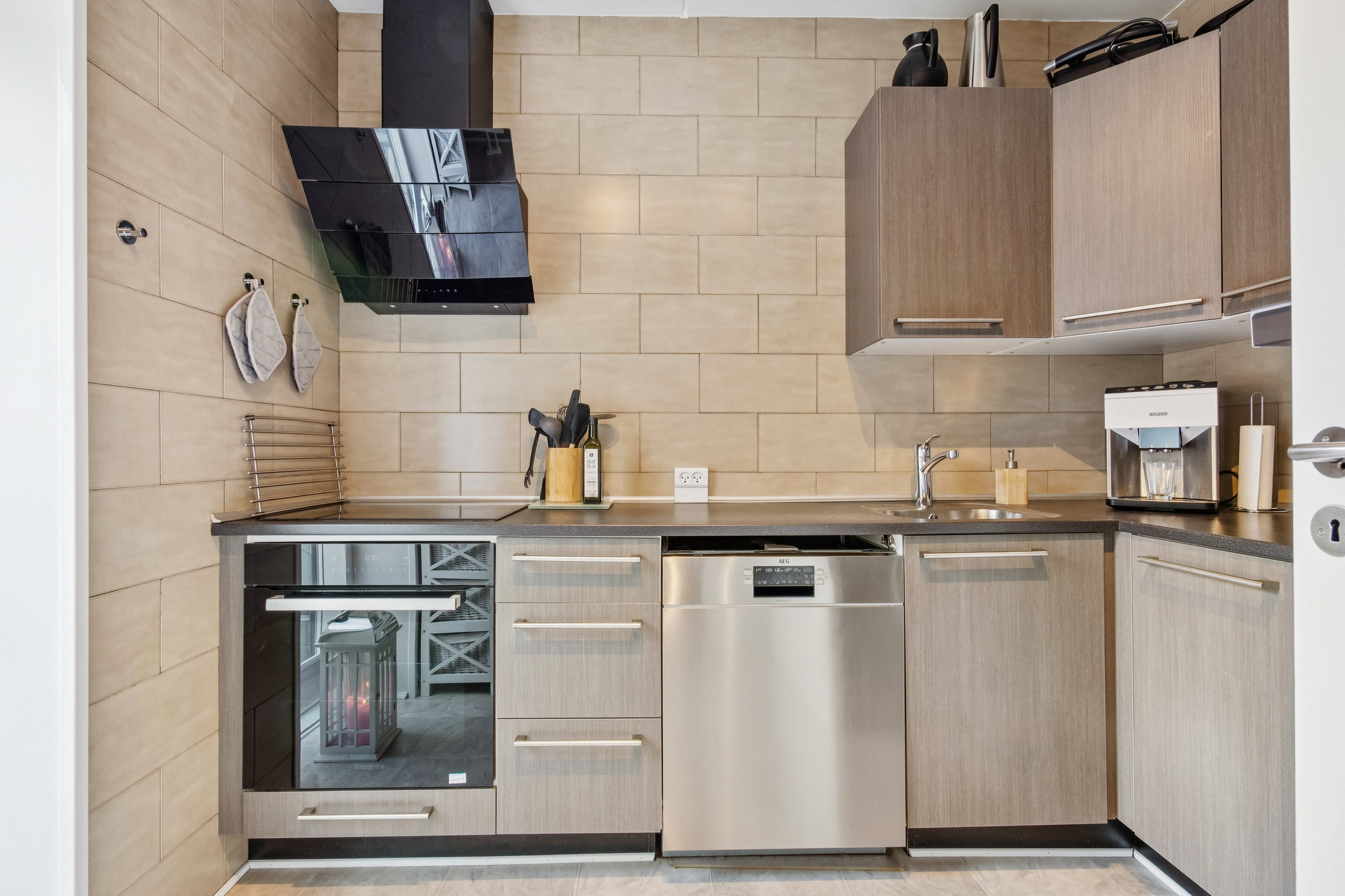 Fremhævet køkken billede i fuldskærmstilstand. Billede af Strandhaven 190, 2665 Vallensbæk Strand